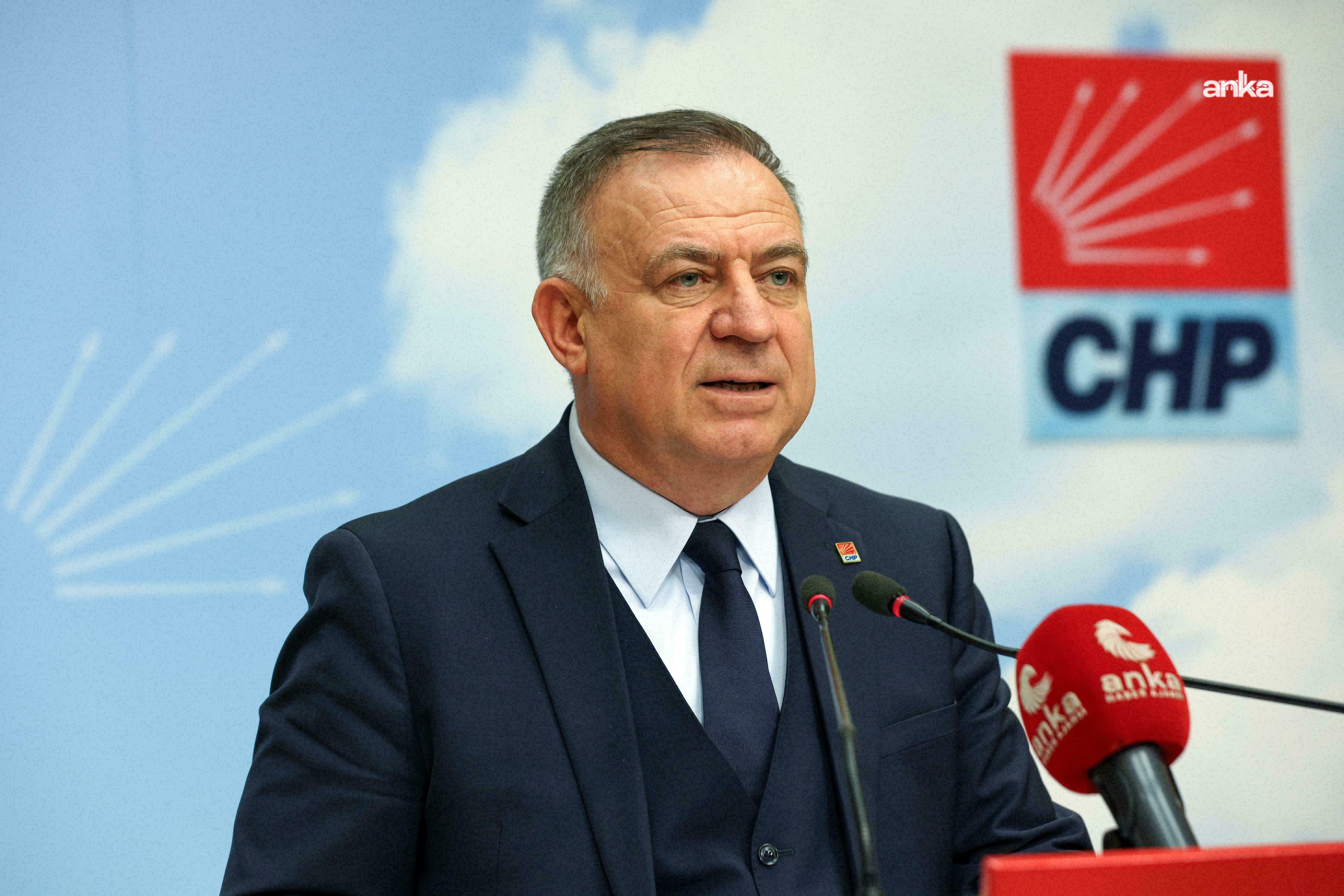 Buca Belediyesi'ndeki operasyon… Gökan Zeybek: Asıl sorunları, halkın değişim talebidir