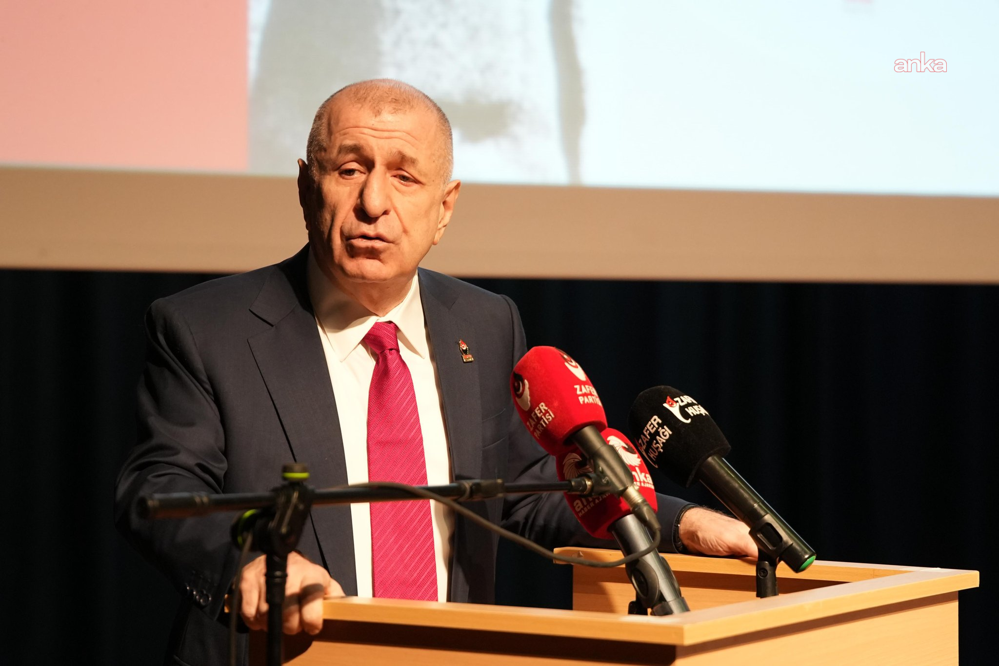 Ümit Özdağ'dan Sivas Kongresi'nin 107'nci yıl dönümü mesajı