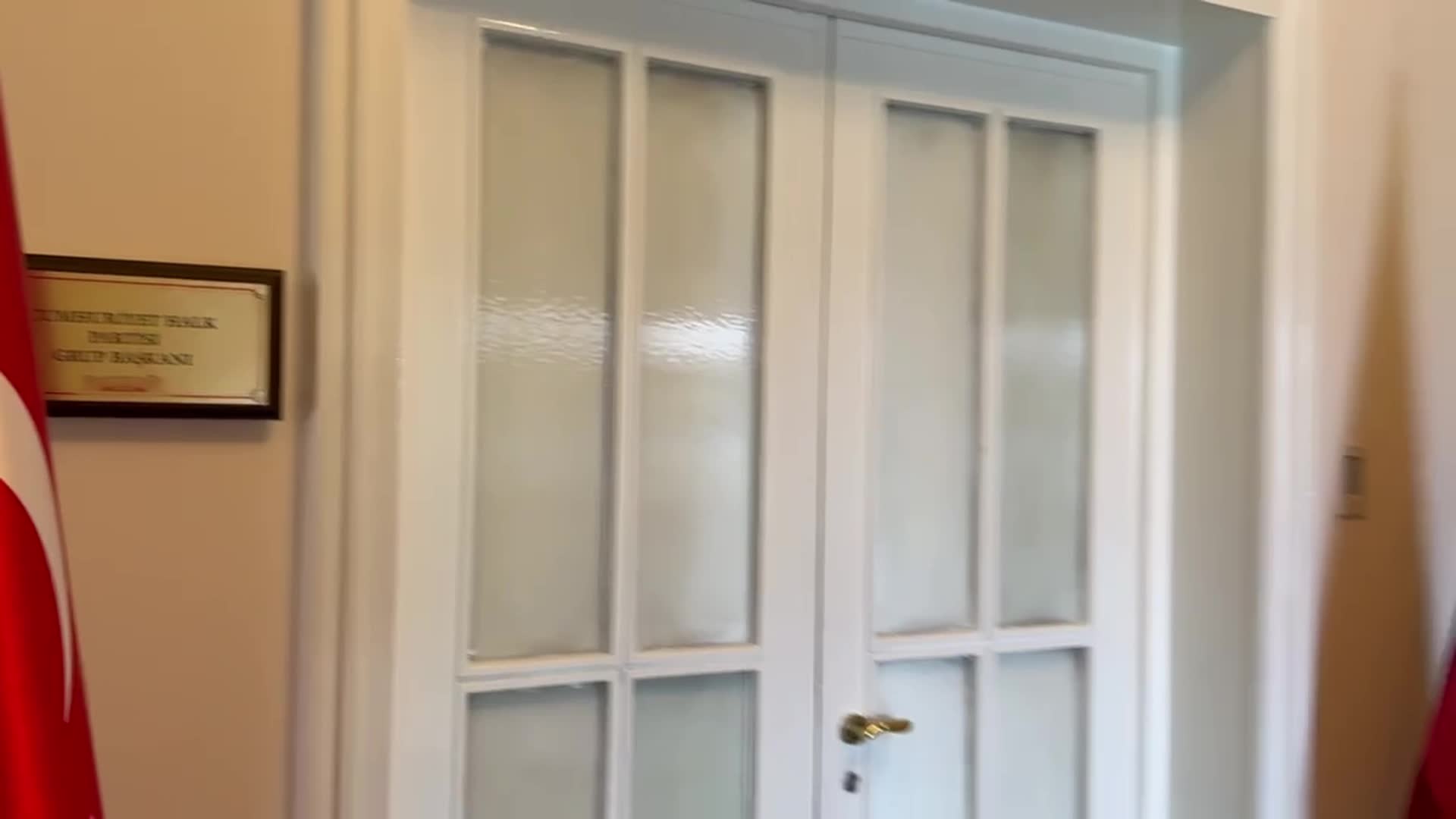 Özgür Özel’in TBMM’de ilk mesai günü... Özel, MYK üyelerinin katılımıyla toplantı yaptı