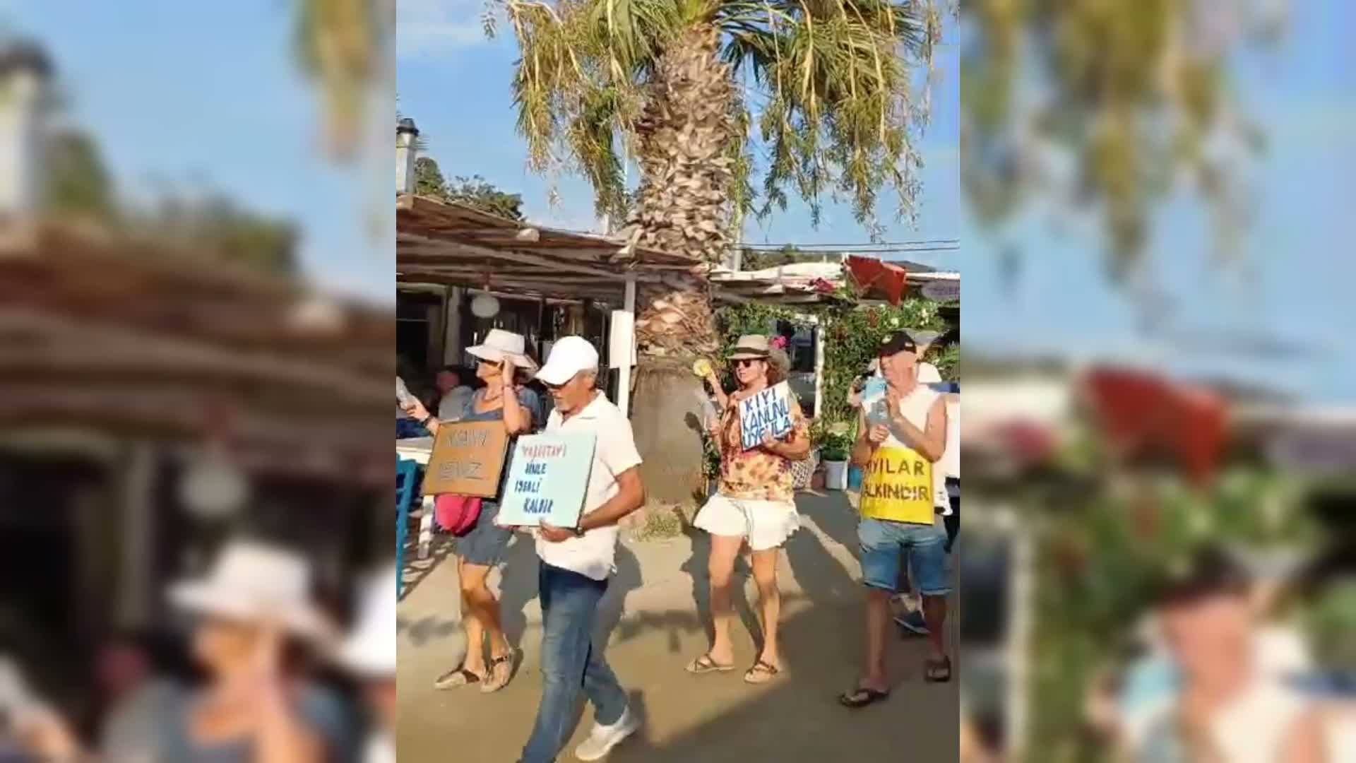 Gümüşlük’te “Kıyılar Halkındır” eylemi 8’inci haftasında