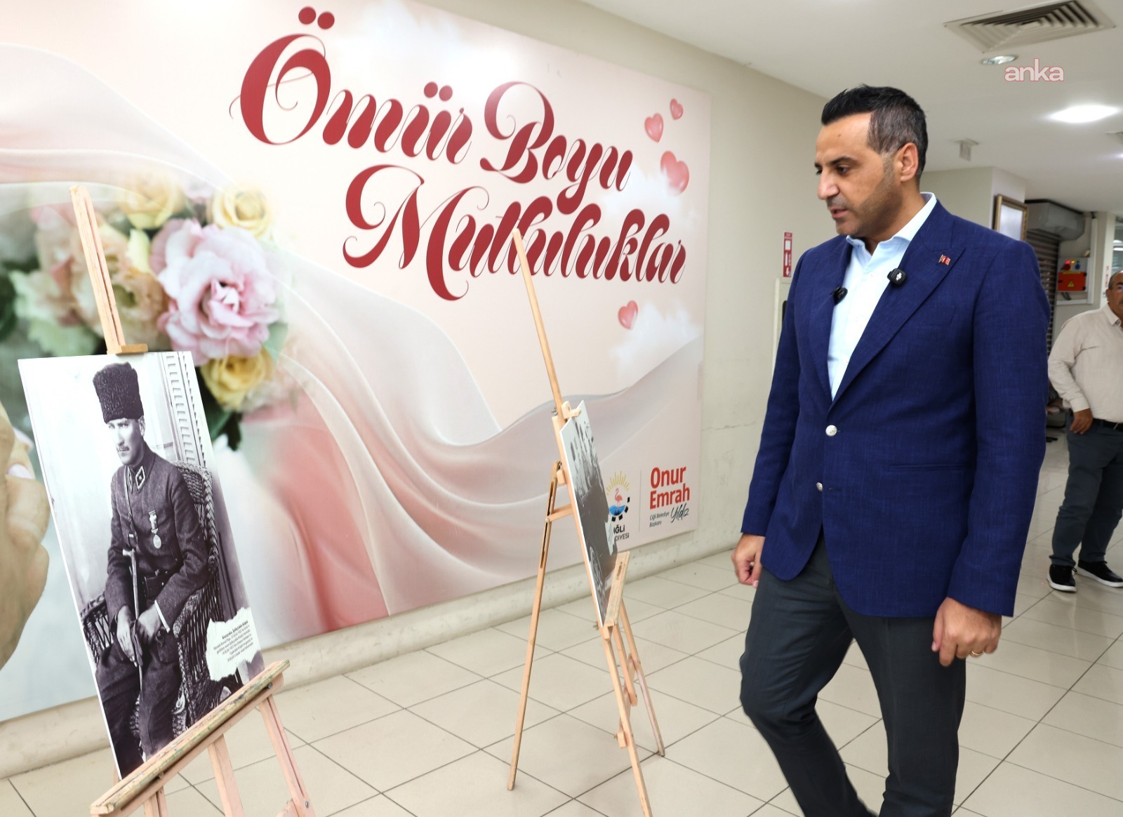 Çiğli’de Cumhuriyet coşkusu fotoğraf sergisi ve sinema gösterimiyle taçlandı