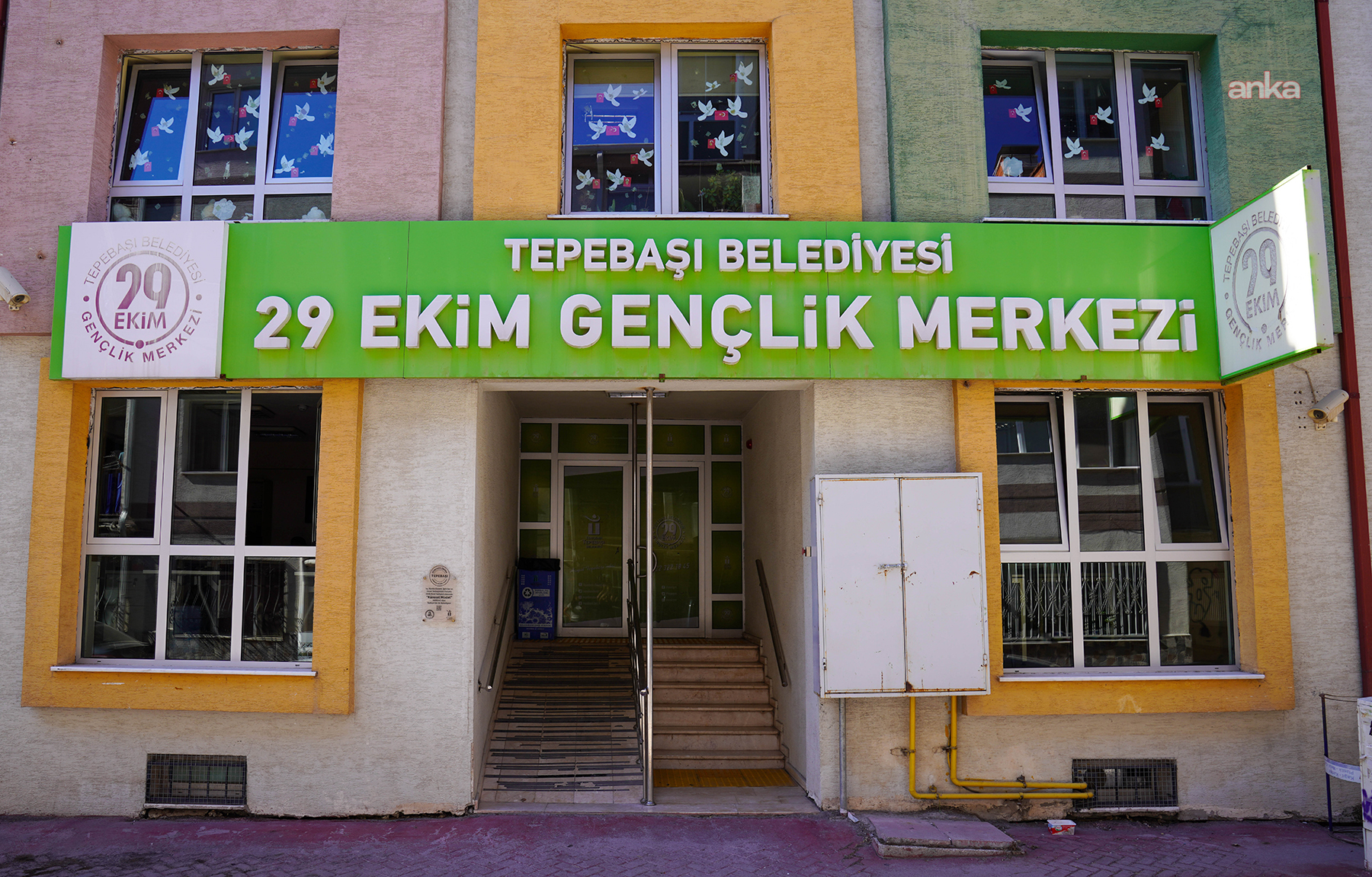 Tepebaşı Belediyesi 29 Ekim Gençlik Merkezi, gençlere Eskişehir'de bir adım önde başlama fırsatı sunuyor