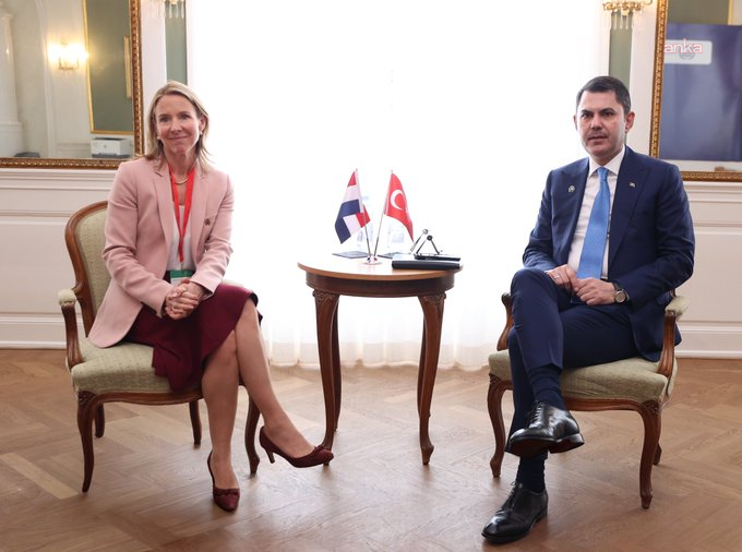 Bakan Kurum, Hollanda İklim ve Yeşil Büyüme Bakanı Van Veldhoven ile bir araya geldi