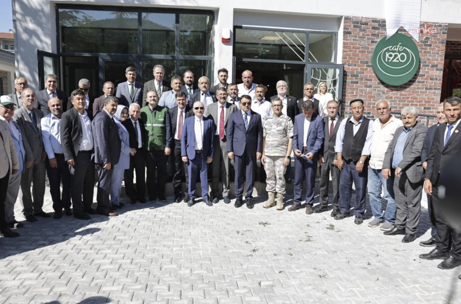 Kütahya Yeşilay Gençlik Merkezi ve Kafe1920 hizmete açıldı