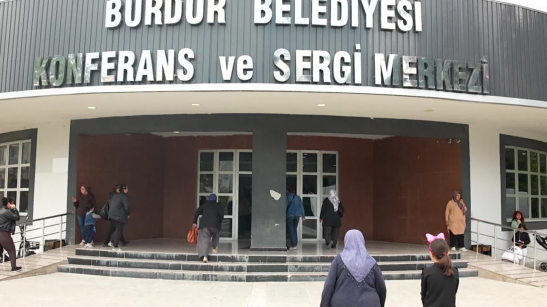Burdur Belediye Başkanı Ercengiz’den üçüncü kreş müjdesi
