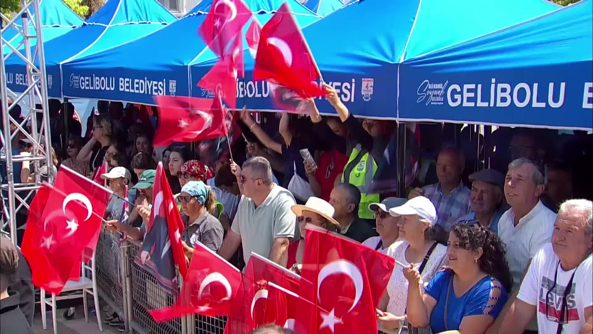 TBMM Başkanı Kurtulmuş: "Türkiye'ye karşı düşmanca tavırları olanlara her şekilde hazırız, düşmanlara fırsat bırakmayacağız"