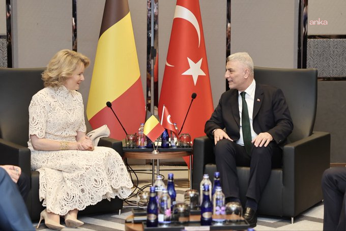 Ticaret Bakanı Bolat, Belçika Kraliçesi Mathilde ve beraberindeki heyet ile görüştü