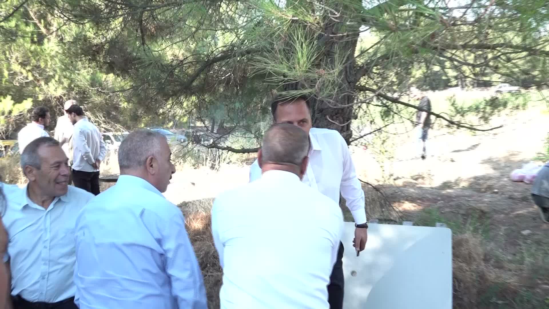 Bornova’da Dayanışma Bostanı’nda ilk hasat