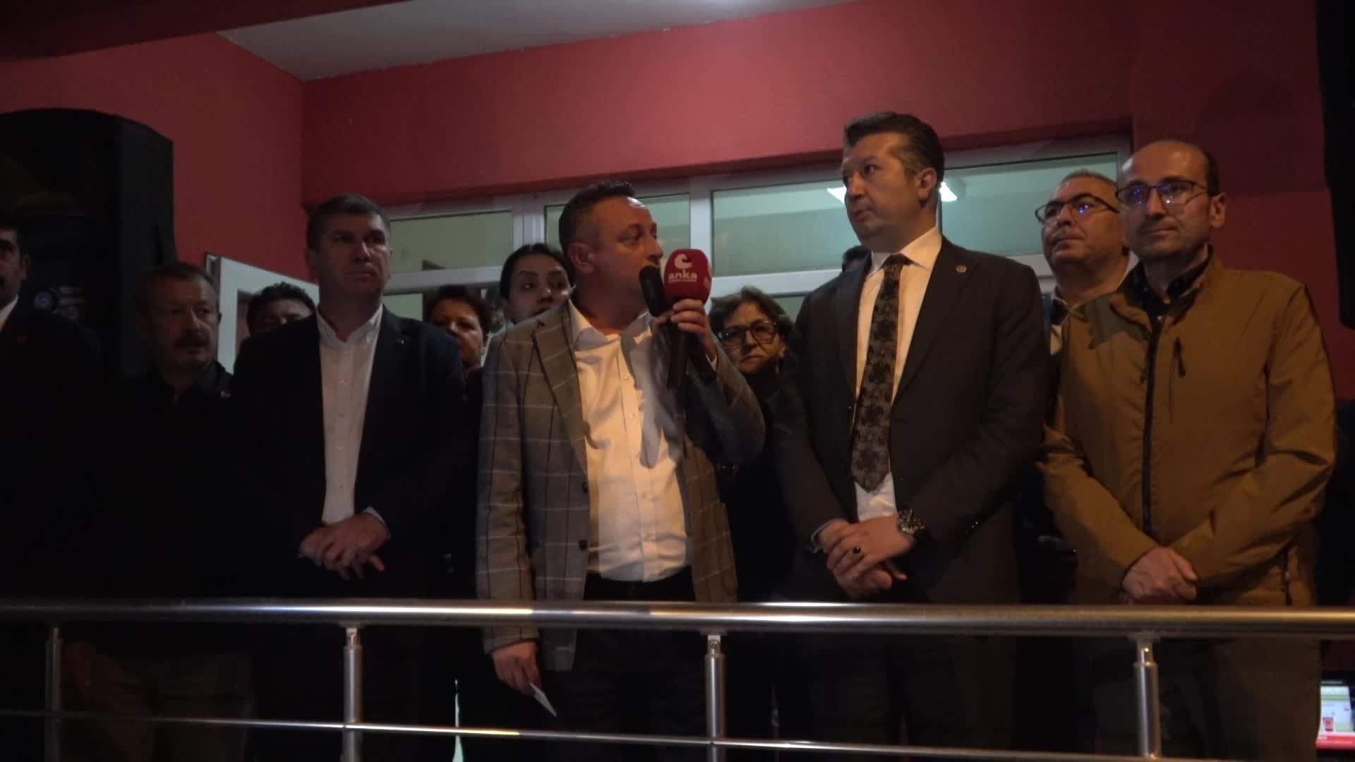 CHP Kurultayı'na iptal kararı... CHP Burdur İl Başkanı Barış Ayten: İktidar zihniyetinin yargı eliyle yürüttüğü bir darbe ile karşı karşıyayız