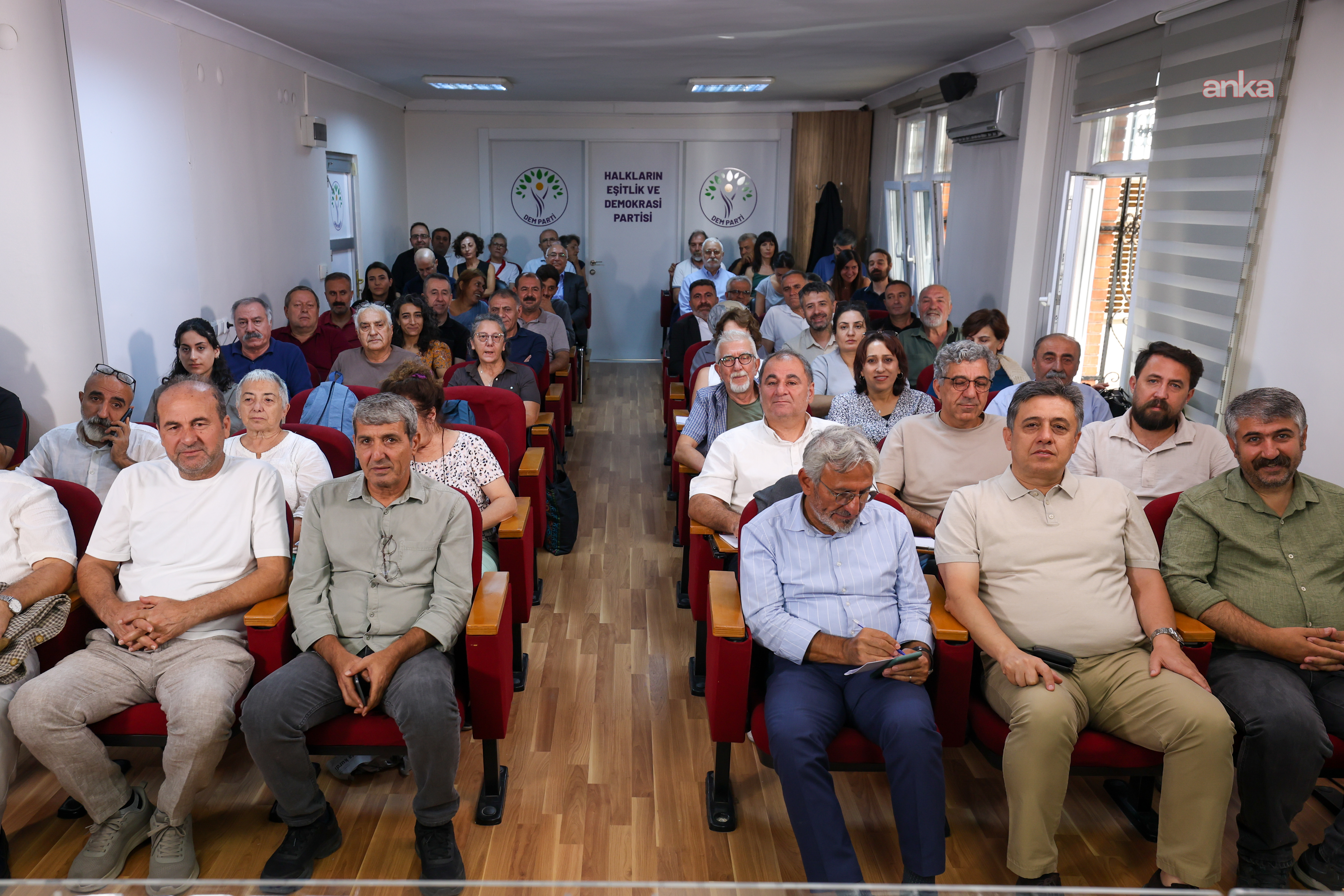 DEM Parti'nin Merkez Yürütme Kurulu üyeleri belli oldu