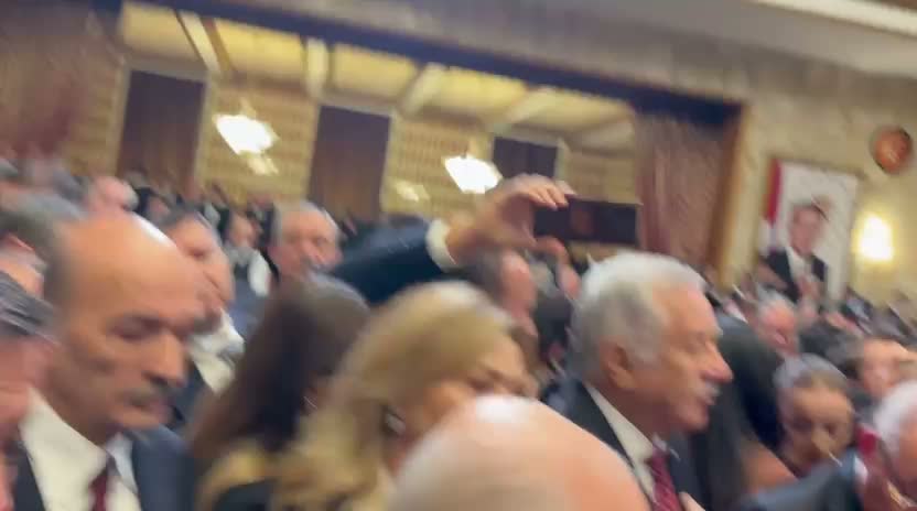 TBMM’de yeni yasama yılı açılış resepsiyonu… Bahçeli'den YENİ Parti'nin Genel Kurul'daki protestosuna ilişkin: "Siyasi açıdan doğru olmadı"