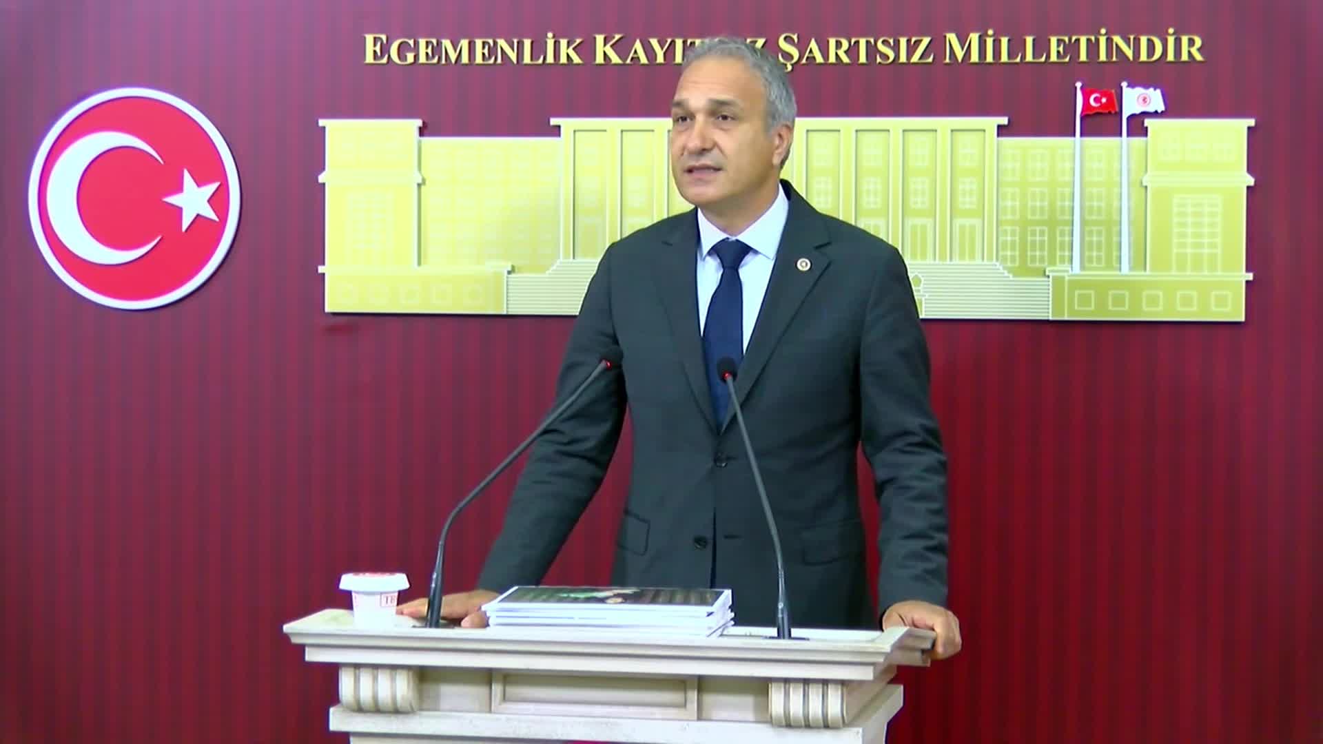 Suat Özçağdaş: "Büyük bir eğitim reformuna ihtiyacımız var"