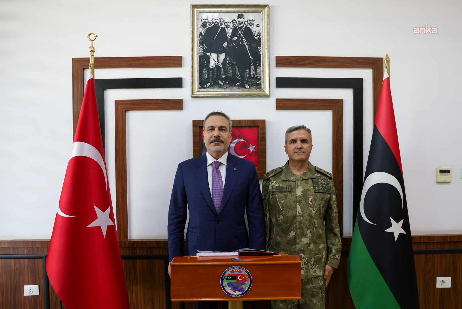 Bakan Fidan, TSK Libya Görev Grup Komutanlığı'nı ziyaret etti