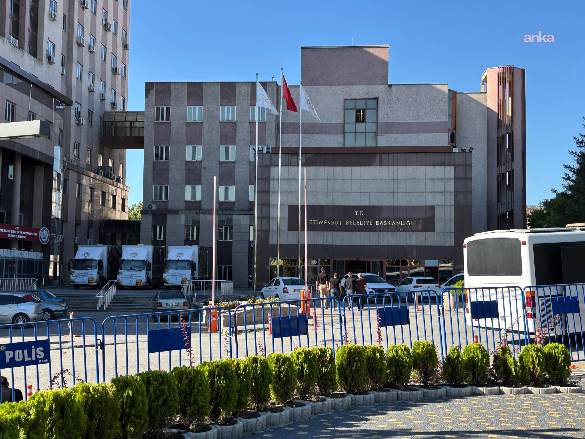 Etimesgut Belediyesi soruşturması: Erdal Beşikçioğlu dahil toplam 55 kişi gözaltına alındı