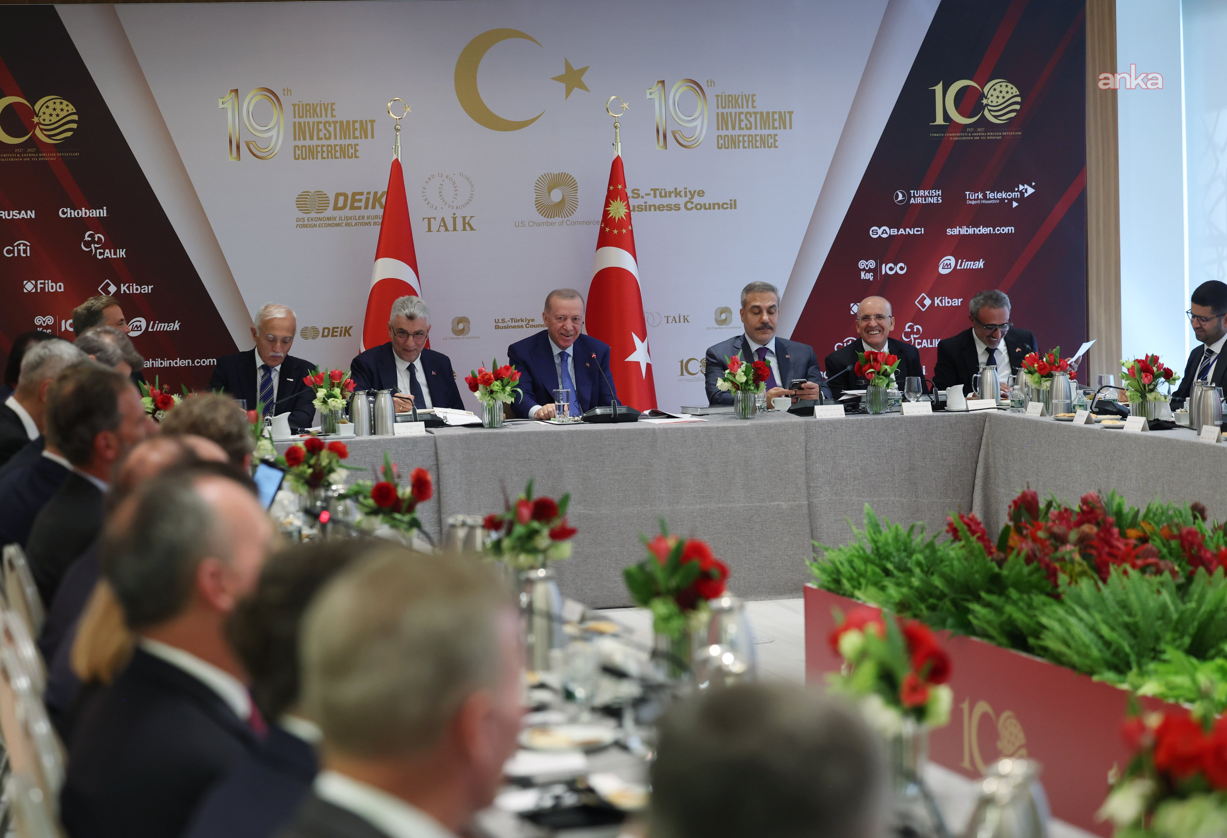 Cumhurbaşkanı Erdoğan: ABD ile 100 milyar dolarlık ticaret hacmi hedefimize kısa sürede ulaşacağımıza inanıyorum