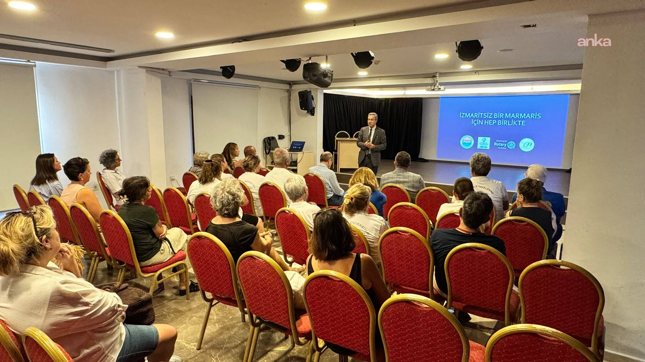 Marmaris’te izmarit kirliliğine karşı gönüllüler göreve hazırlanıyor