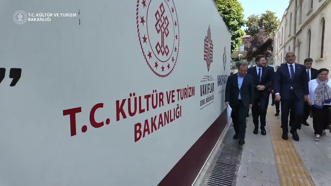 Kültür ve Turizm Bakanı Ersoy: “Ayasofya’nın tarihinin en kapsamlı restorasyonunu gerçekleştiriyoruz”
