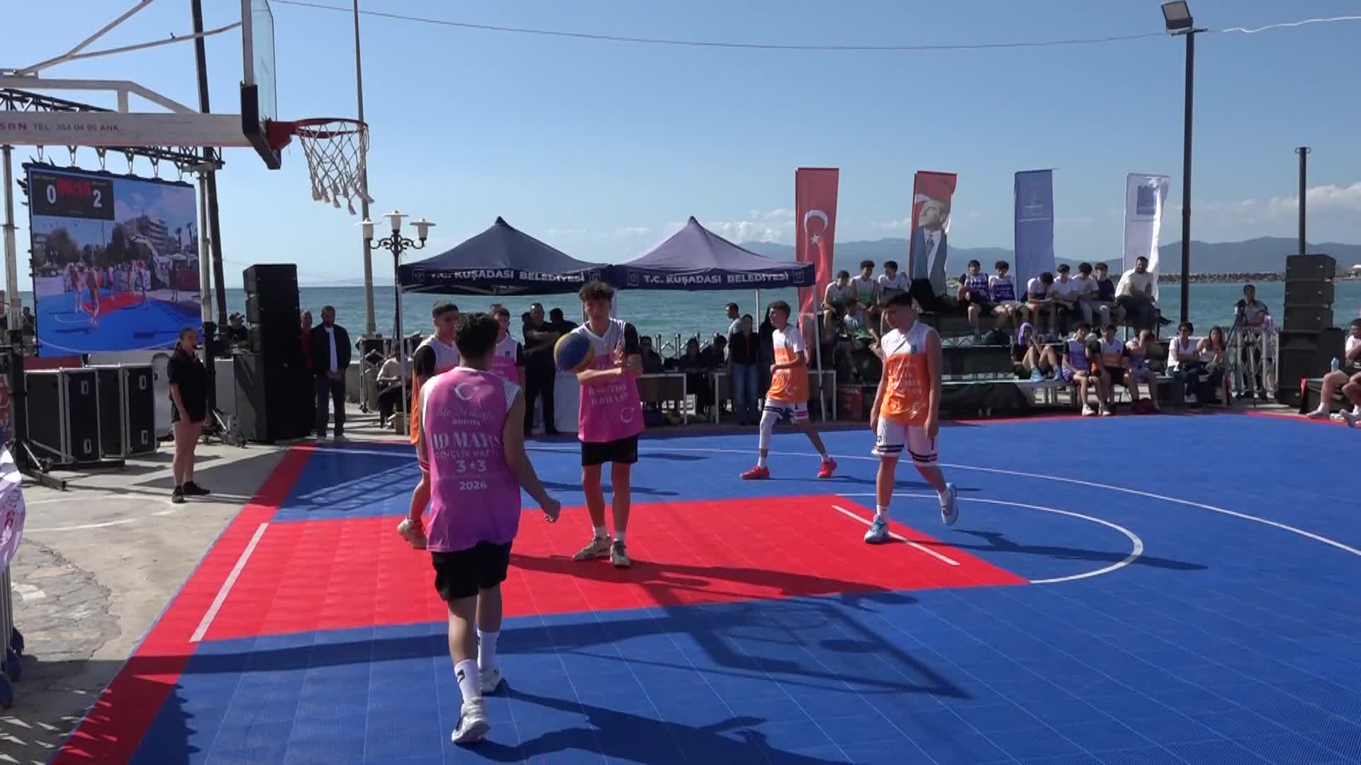 Kuşadası'nda 19 Mayıs coşkusu, 3x3 Basketbol Turnuvası ile başladı