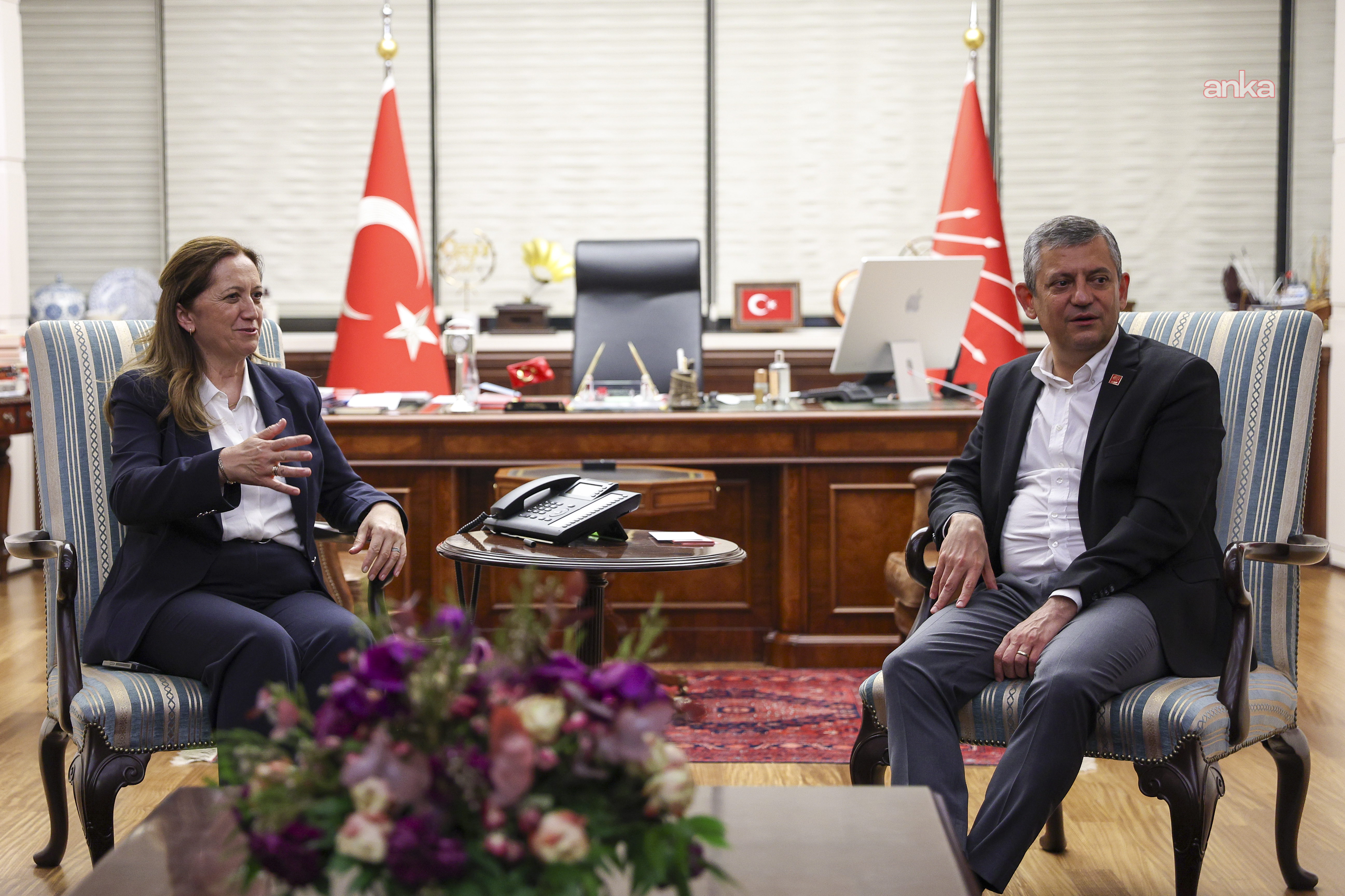 CHP Kurultayı'na iptal kararı...  DİSK Genel Başkanı Çerkezoğlu'ndan, Özgür Özel'e destek ziyareti