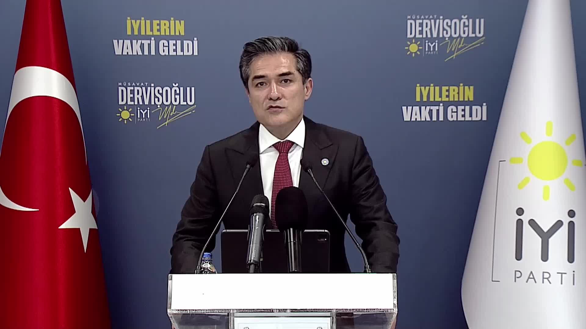 Buğra Kavuncu'dan Başdanışman Uçum'a seçim tarihi tepkisi: "Bu milletin aklıyla alay etmek"