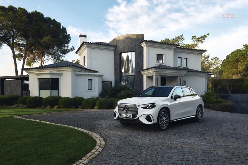 Yeni elektrikli GLC, Almanya’da “Yılın Premium Otomobili” seçildi