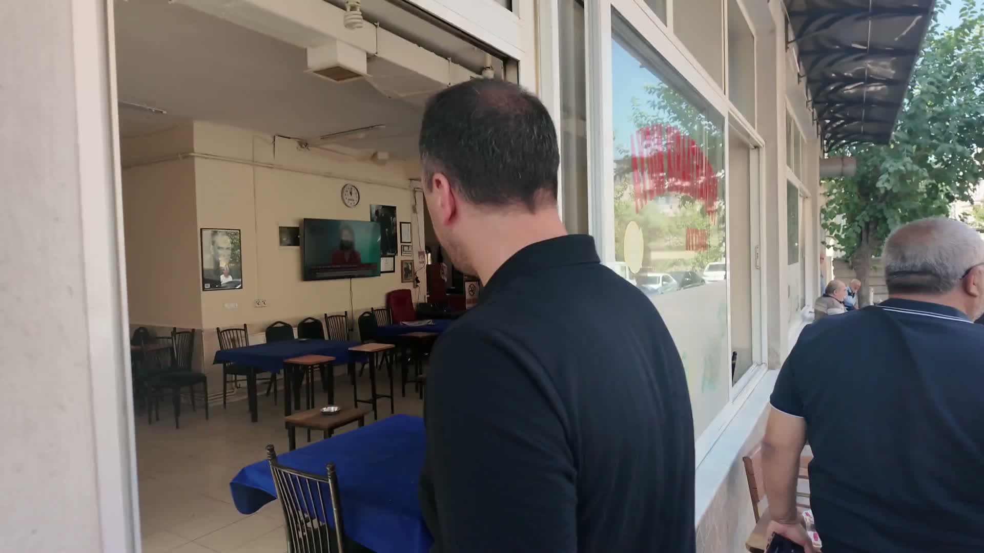 Bornova Belediye Başkanı Eşki Ümit Mahallesi’nde vatandaşlarla buluştu