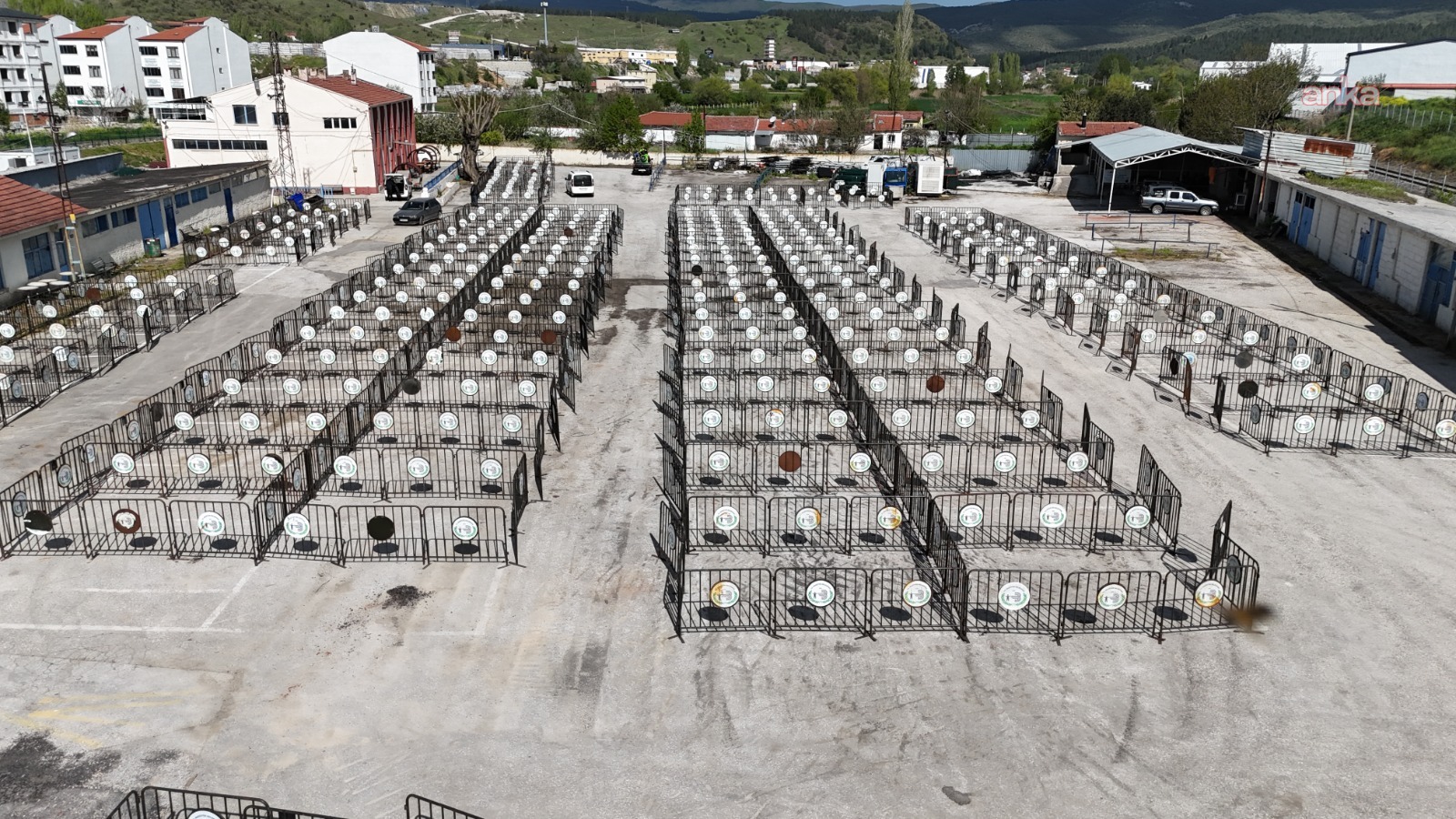 Bozüyük'te kurban satış yerleri hazırlandı