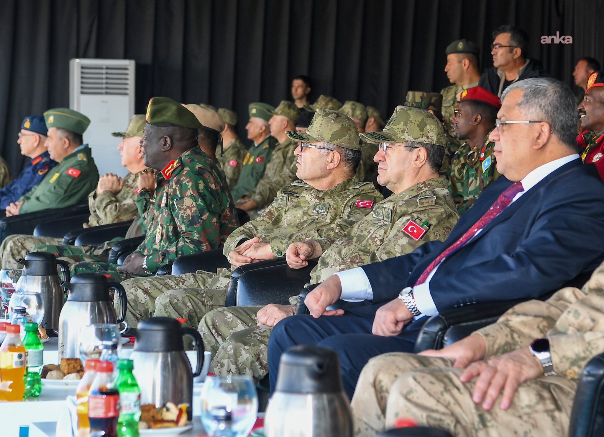 Genelkurmay Başkanı Bayraktaroğlu, Uluslararası En İyi Uçangöz/Gözükara Takımı Yarışması’nı izledi