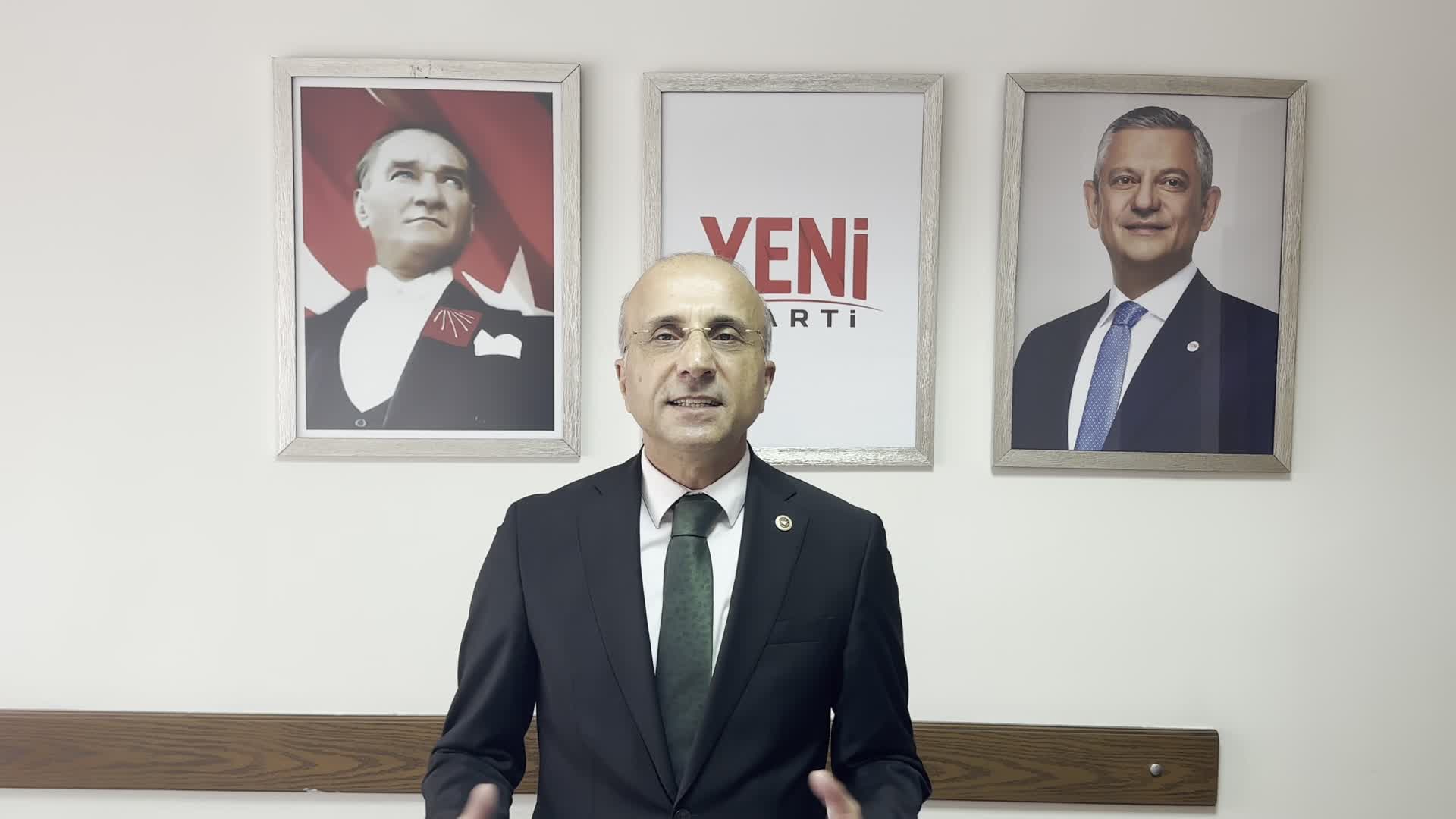 YENİ Partili Genç: “Bu faiz faturasının hesabını kim verecek?”