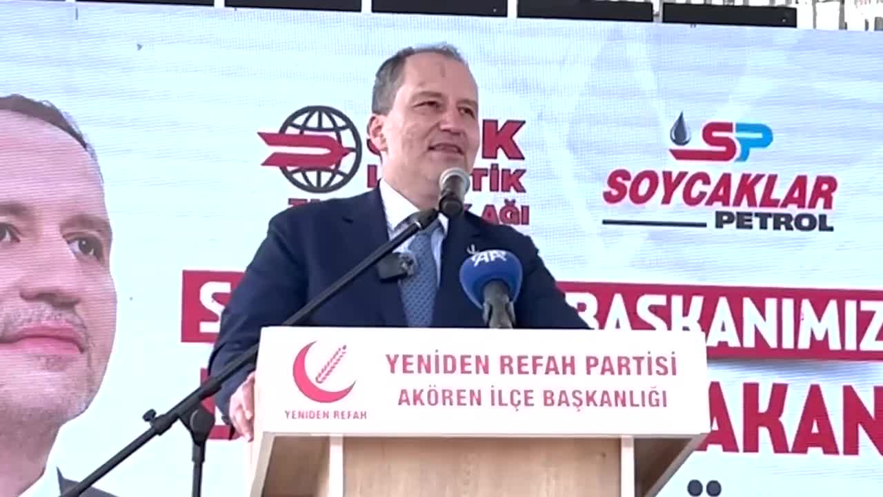 Fatih Erbakan Konya’da: “Faiz lobisi gelmiş doğrudan bu milletin sofrasına oturmuş, bizim iktidar yakayı kaptırmış bu canavarı besliyor"