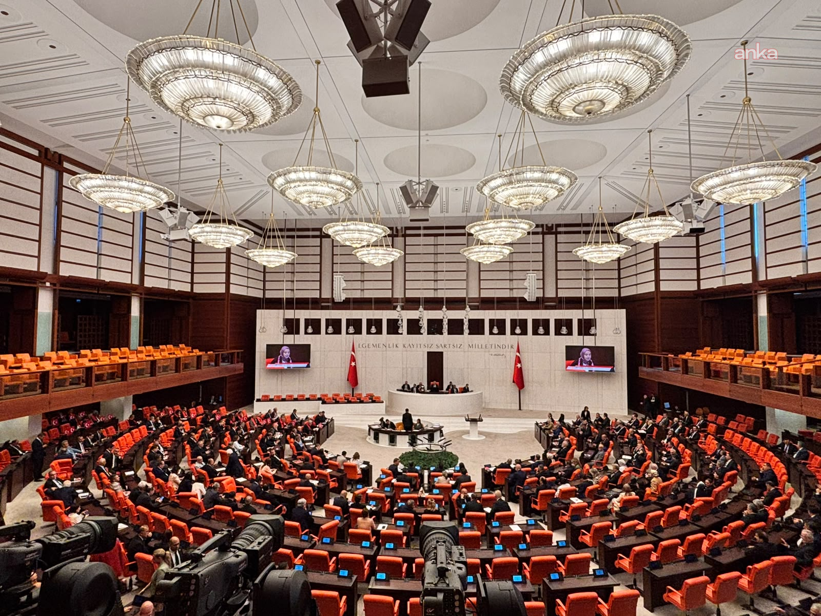 AK Parti'nin Meclis'in çalışma takvimine ilişkin grup önerisi kabul edildi