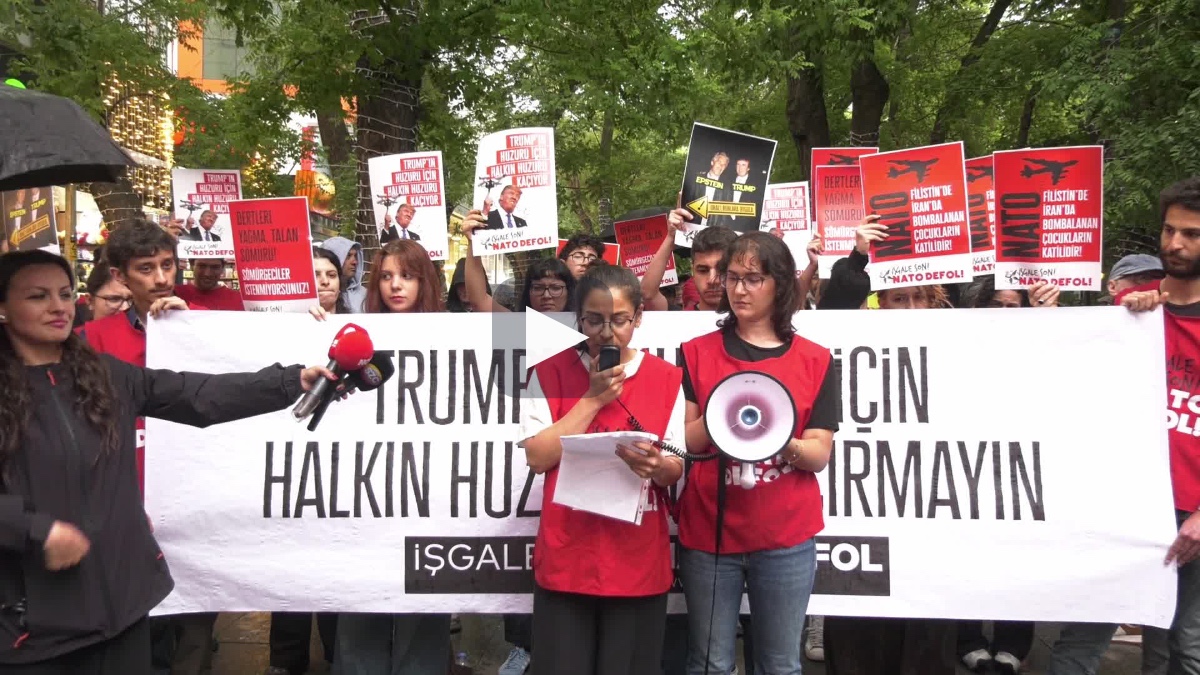 NATO Defol Kampanya Platformu'ndan protesto eylemi