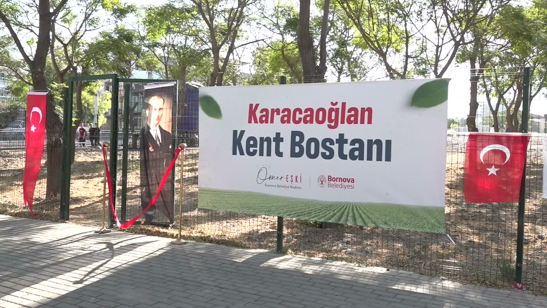 Bornova’da iki yeni “Kent Bostanı” daha açıldı