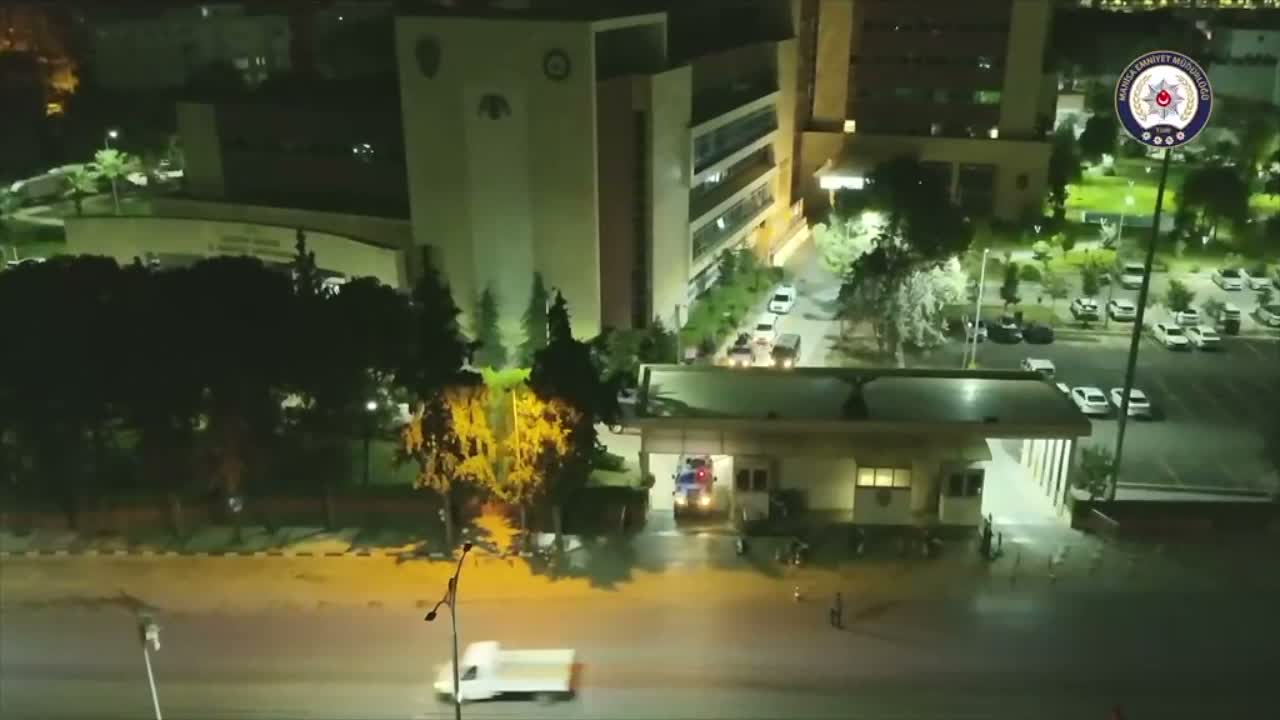 Manisa'da uyuşturucu operasyonu: 20 tutuklama