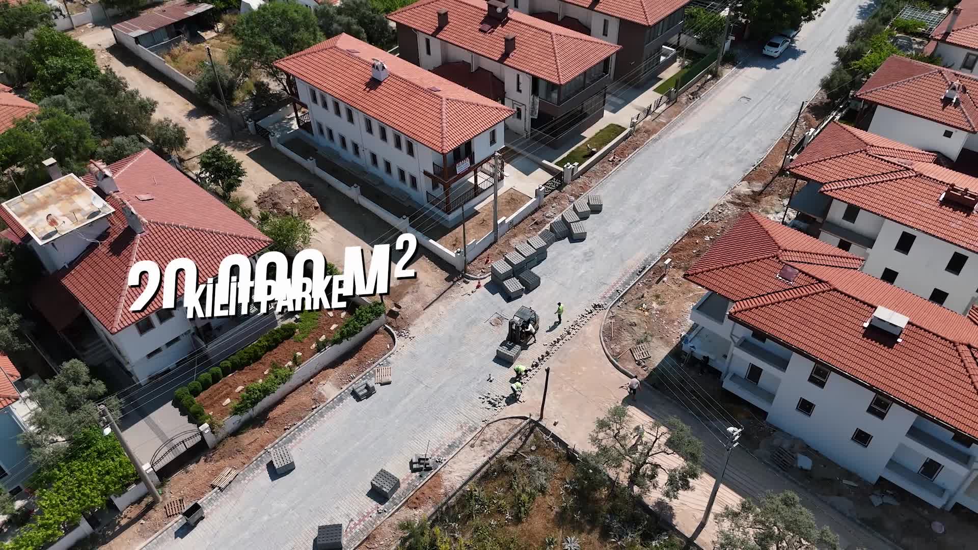 Menteşe'de alt ve üstyapı çalışmaları devam ediyor