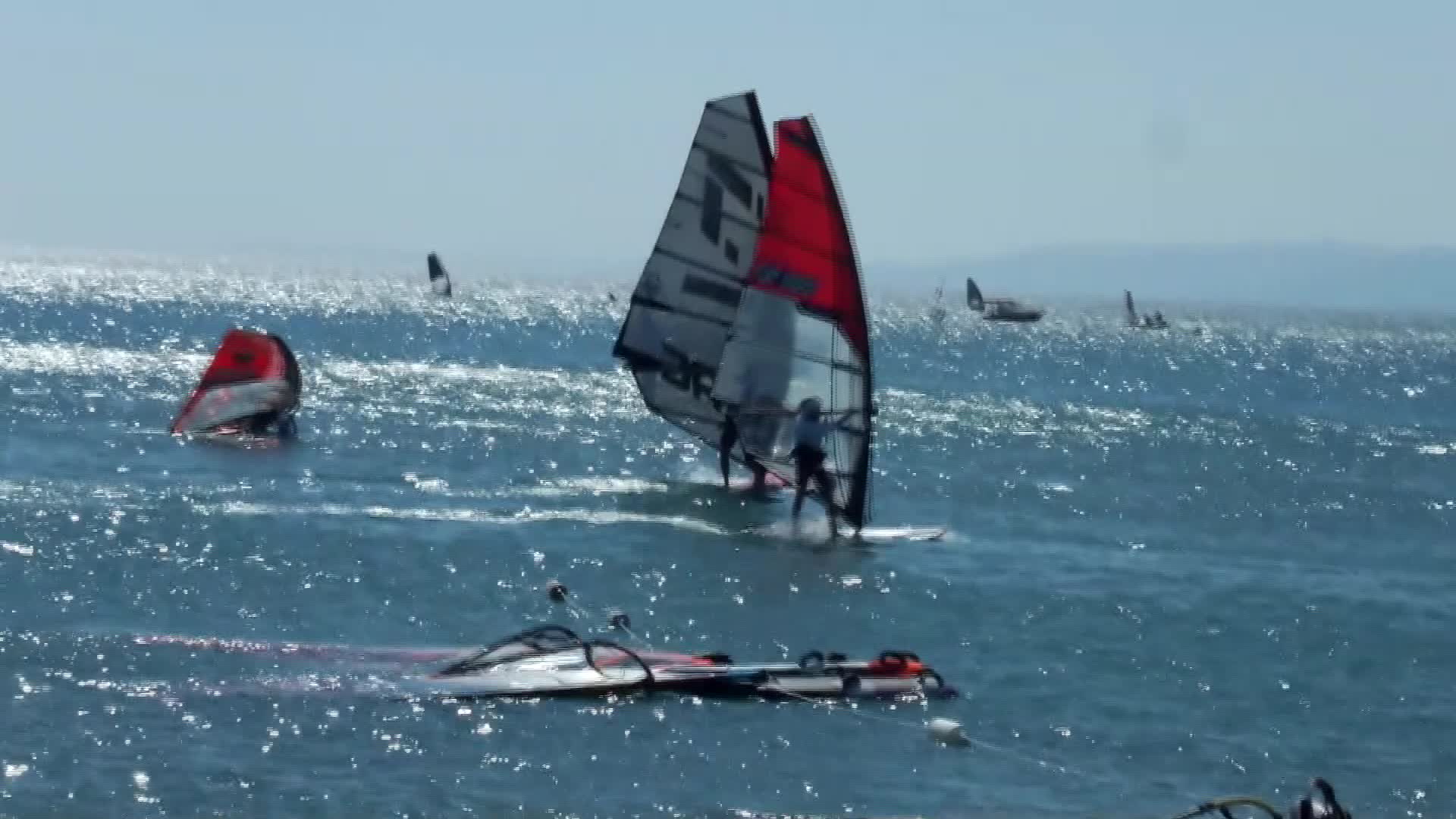 Burhaniye’de Windsurf Ligi heyecanı başladı