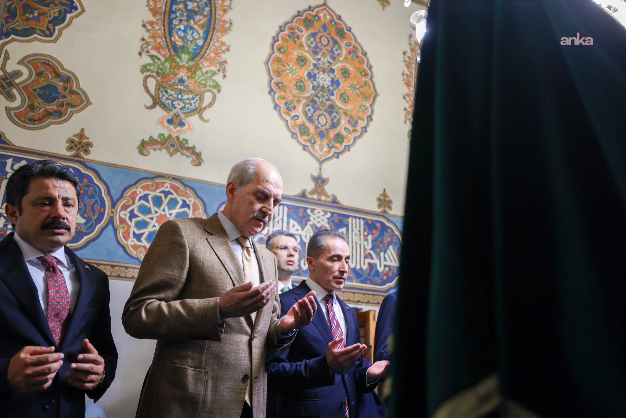 TBMM Başkanı Kurtulmuş, Hacı Bektaş-ı Veli’nin türbesini ziyaret etti