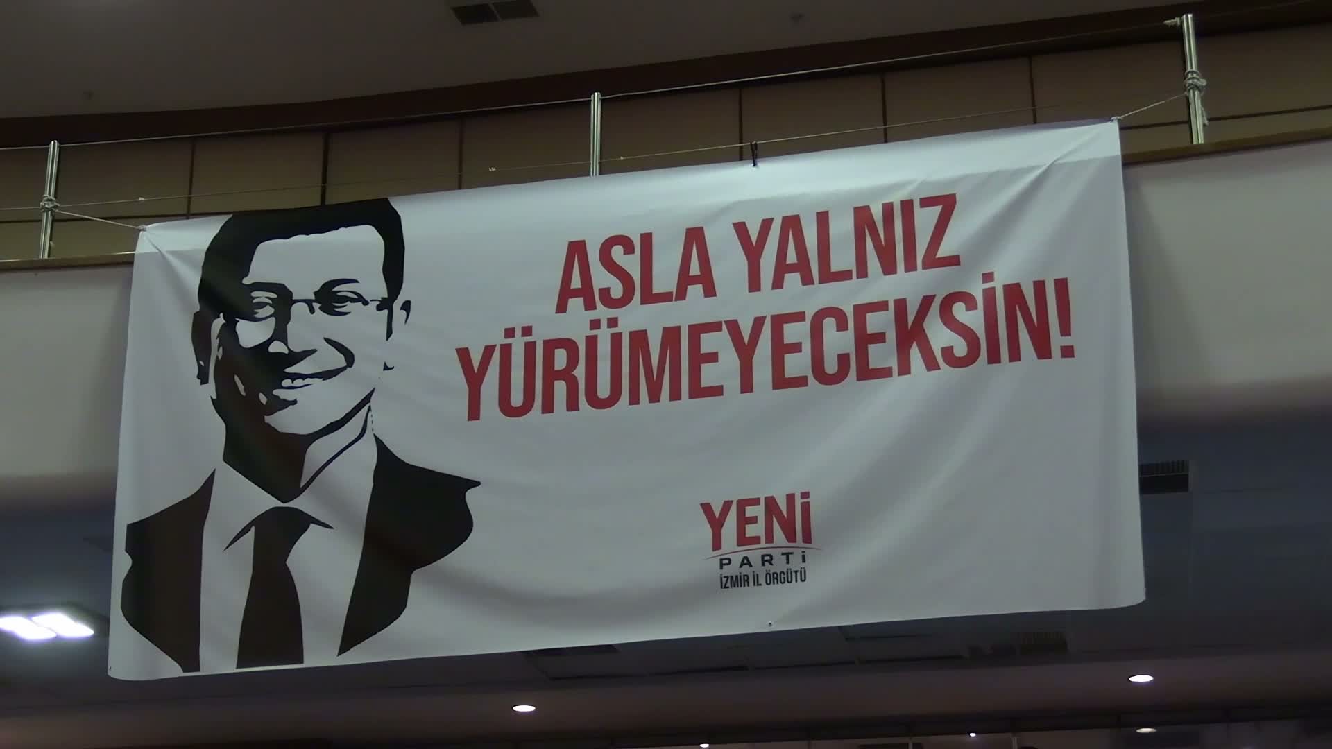 YENİ Parti İzmir İl Kongresi tamamlandı: Çağatay Güç yeniden başkan seçildi