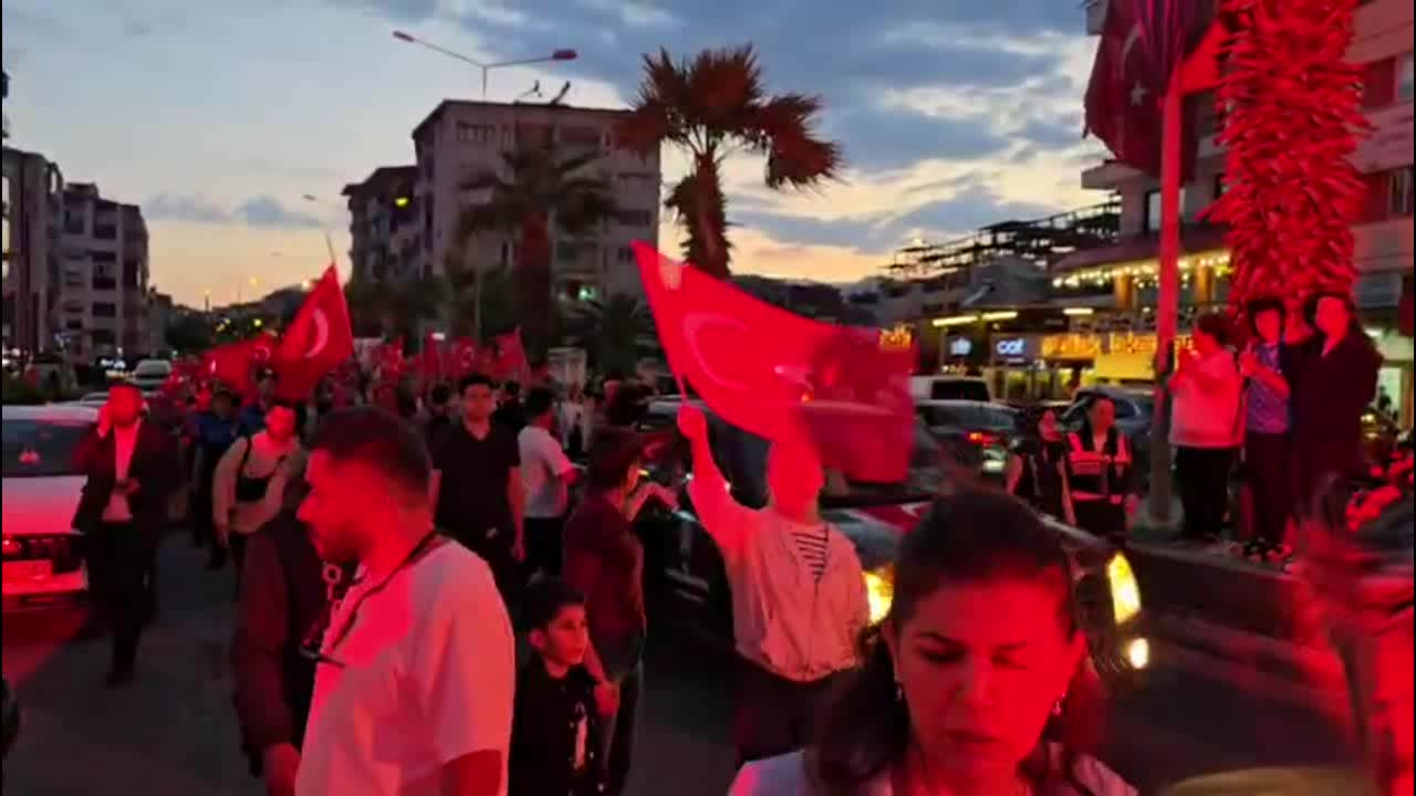 Nazilli’de 19 Mayıs gençlik yürüyüşü... Başkan Tetik: Cumhuriyeti hep birlikte koruyacağız