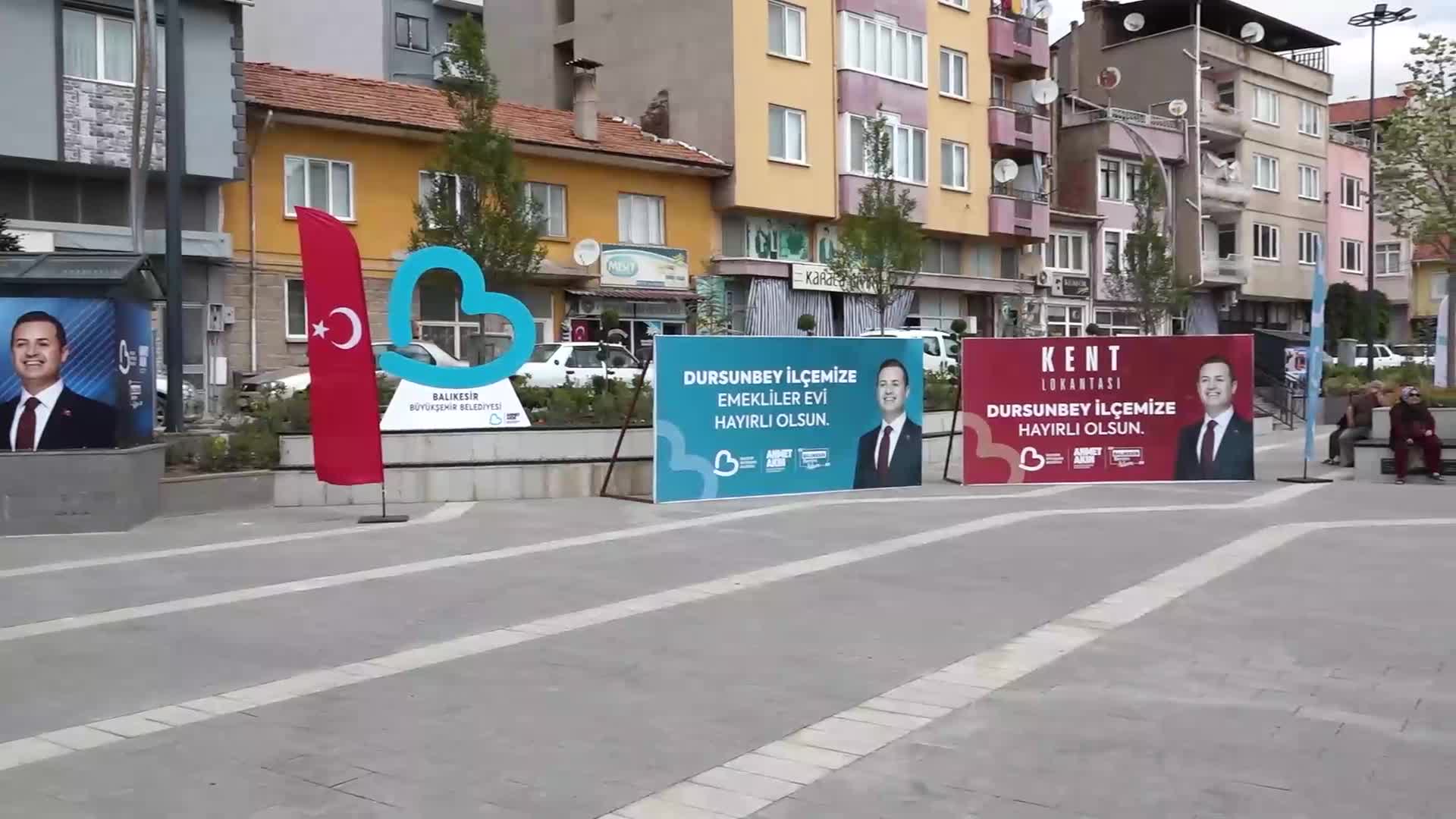 Balıkesir'de Kent Lokantası, Kent Meydanı, ONON Kafe ve Emekliler Evi hizmete açıldı