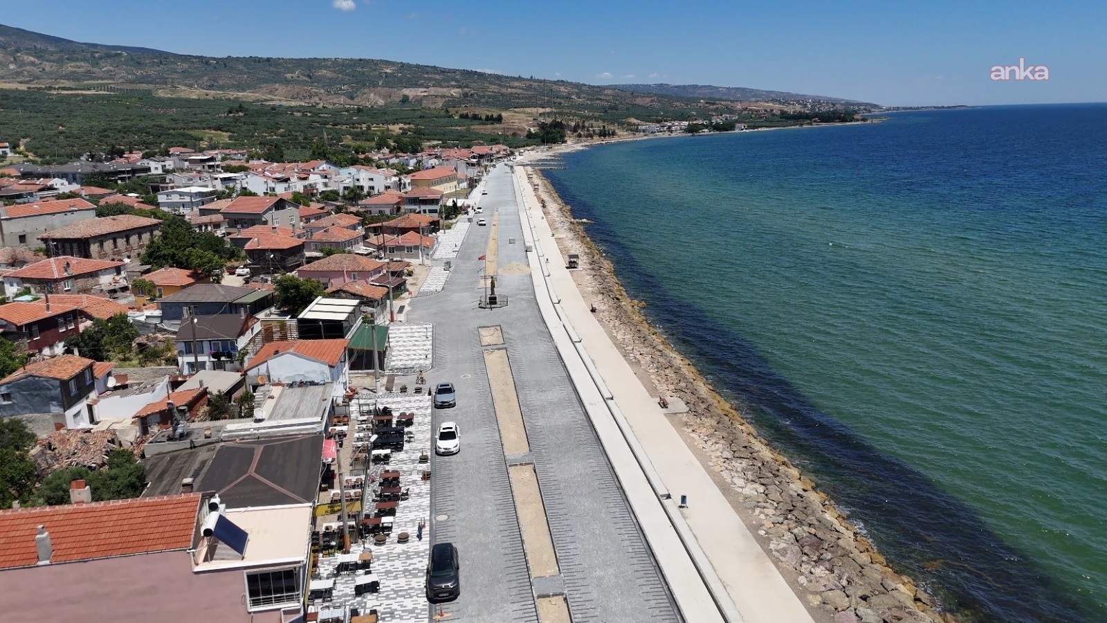 Tekirdağ Büyükşehir Belediyesi'nden Şarköy Eriklice Sahili'ne modern dokunuş