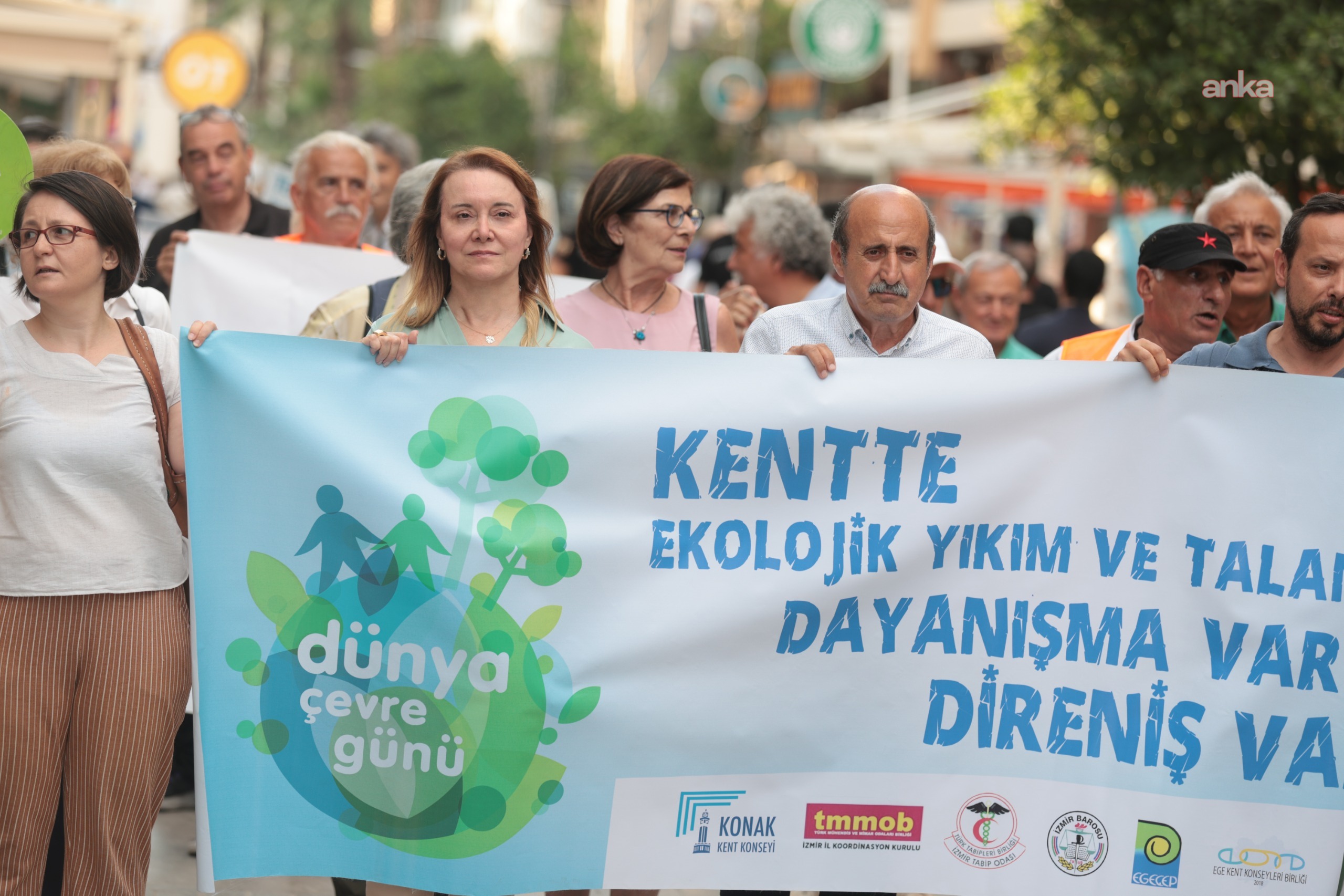 Konak Belediye Başkanı Mutlu: "Başka bir dünya yok"