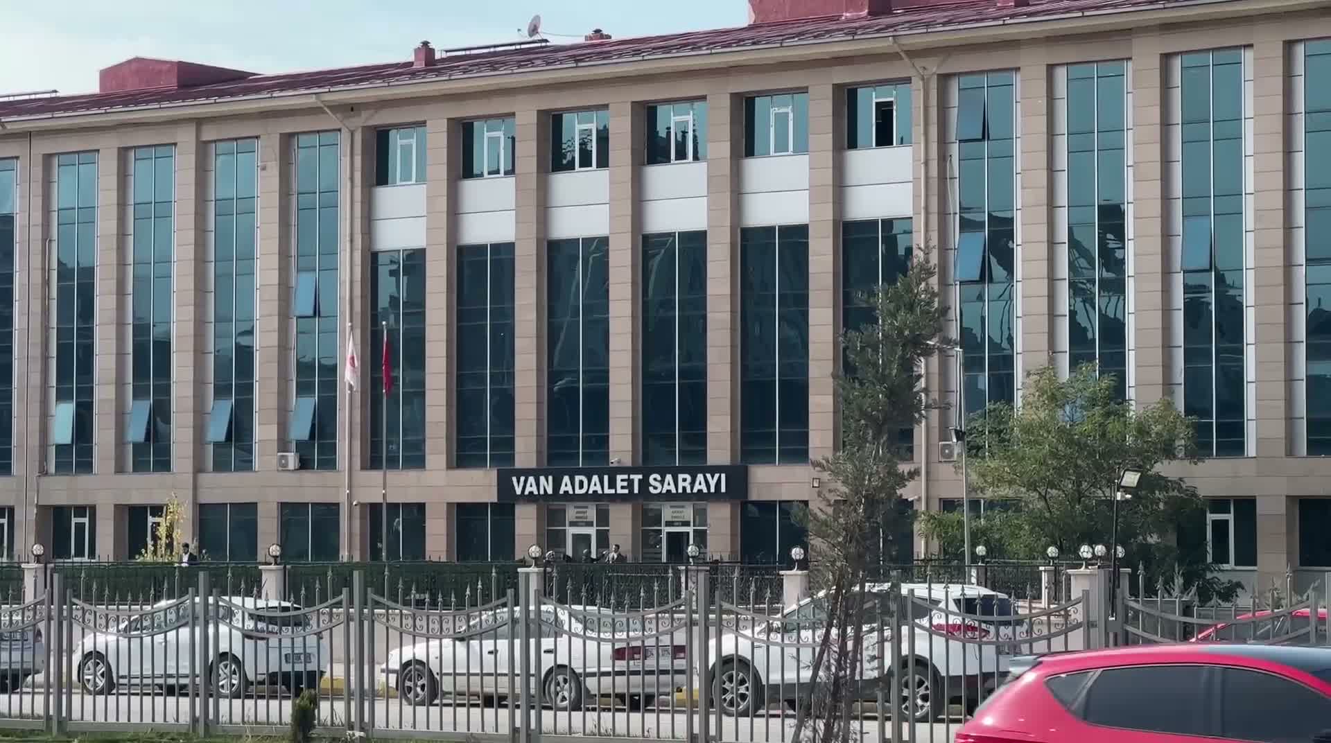 Rojin Kabaiş soruşturmasında aile avukatları hakkında soruşturma izni verildi