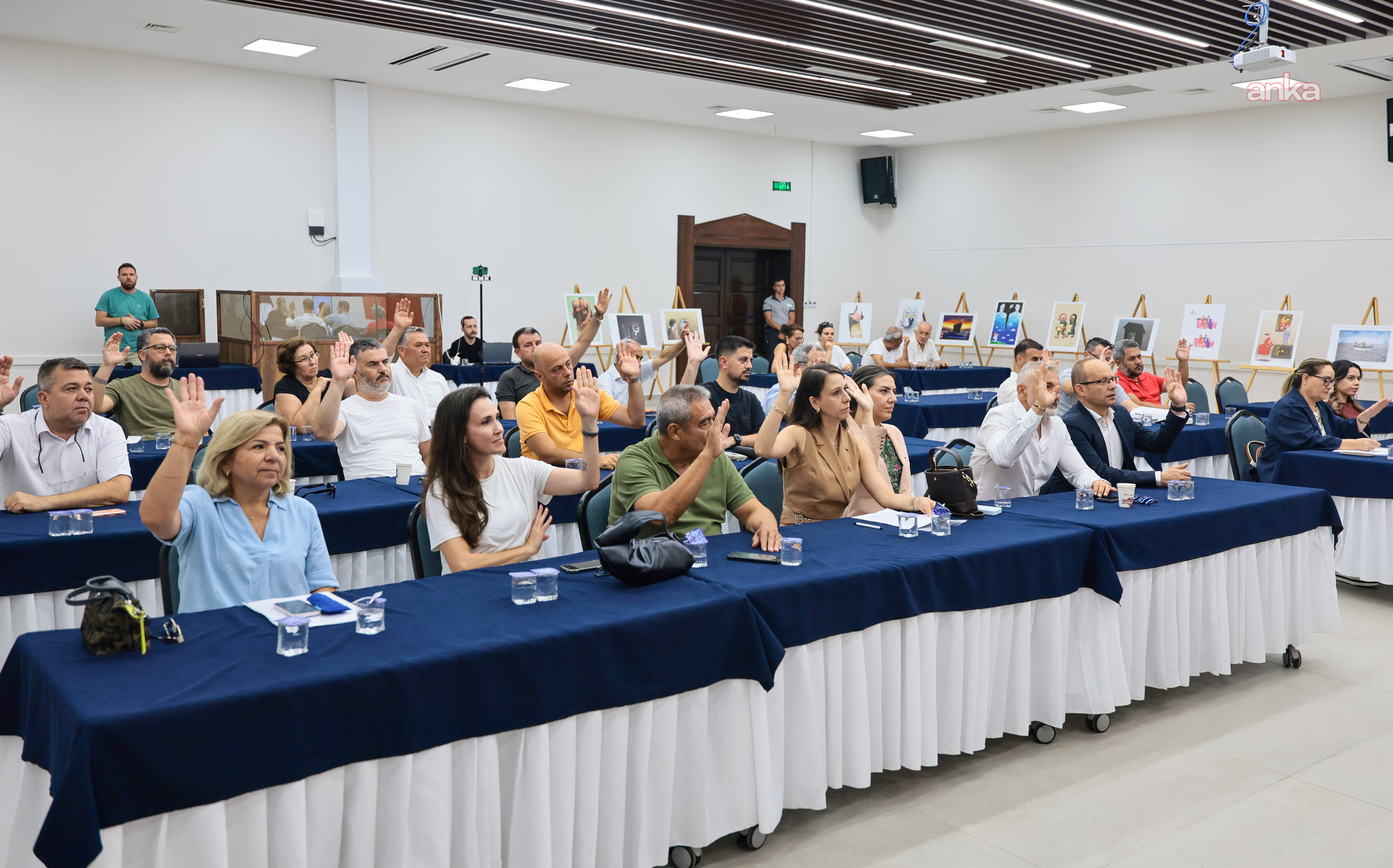 Menteşe’de Emekli Kafe açılıyor: Çay ve su 5 TL, Türk kahvesi 15 TL
