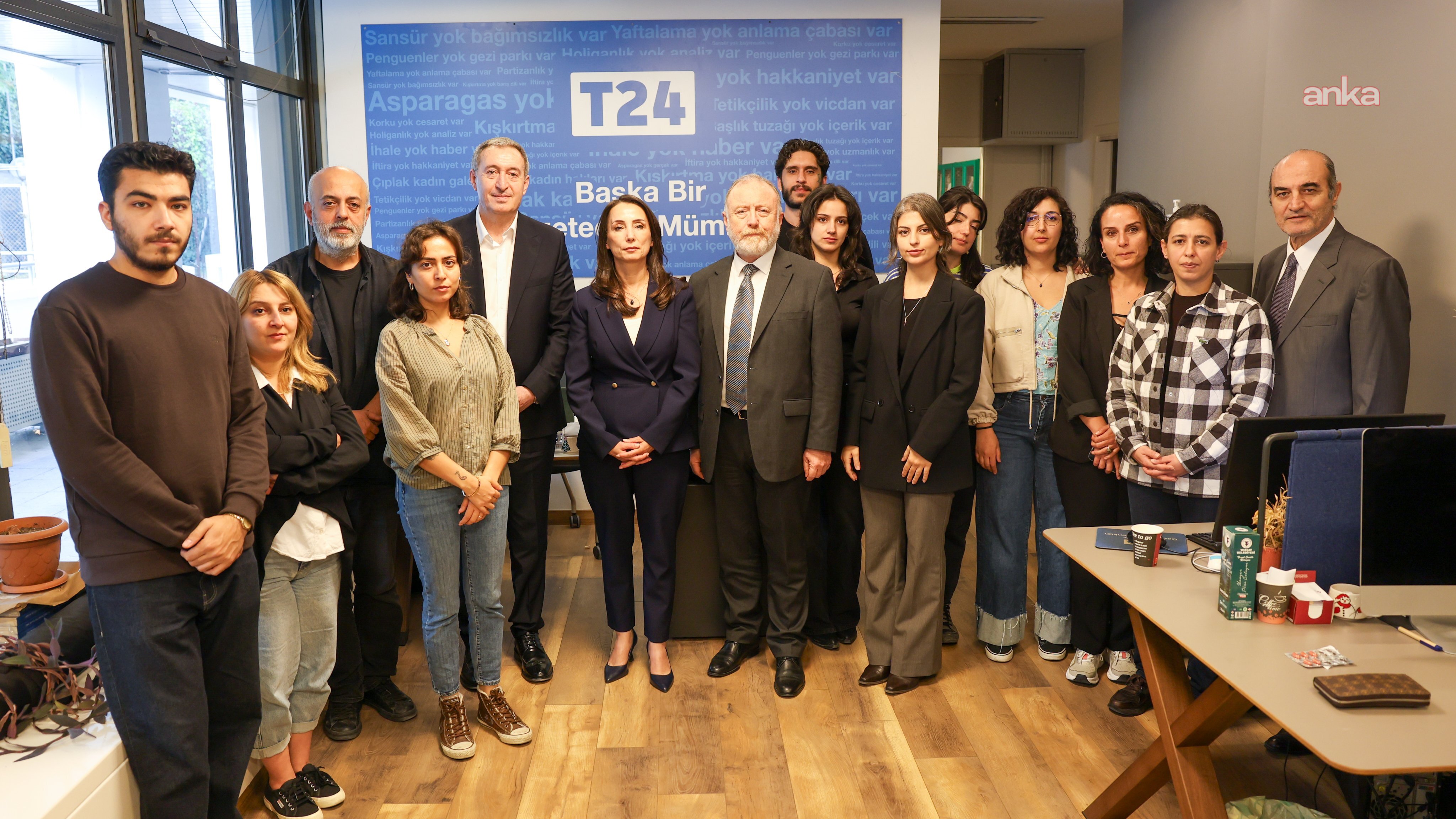 DEM Parti eş genel başkanlarından T24’e dayanışma ziyareti