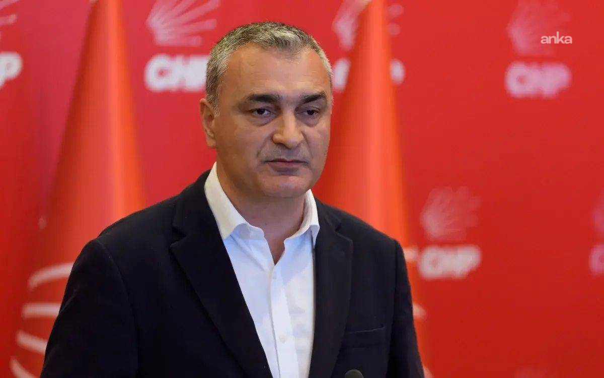 CHP’li Sarı: "Halkçı belediyecilik anlayışını kısa bir aranın ardından kaldığı yerden sürdürecek olan Belediye Başkanı Onur Yiğit’e hayırlı olsun"