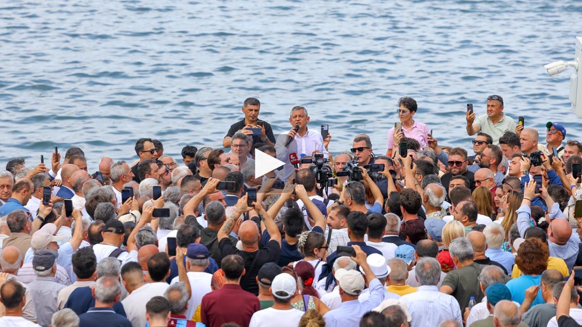 Özgür Özel’e Zonguldak’ta yoğun ilgi: "Allah’ına kurban senin Allah’ına"