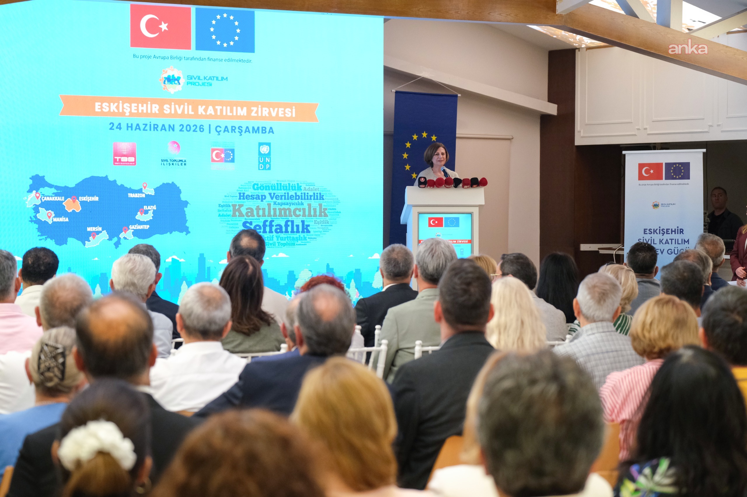 Eskişehir, Sivil Katılım Zirvesi’ne ev sahipliği yaptı