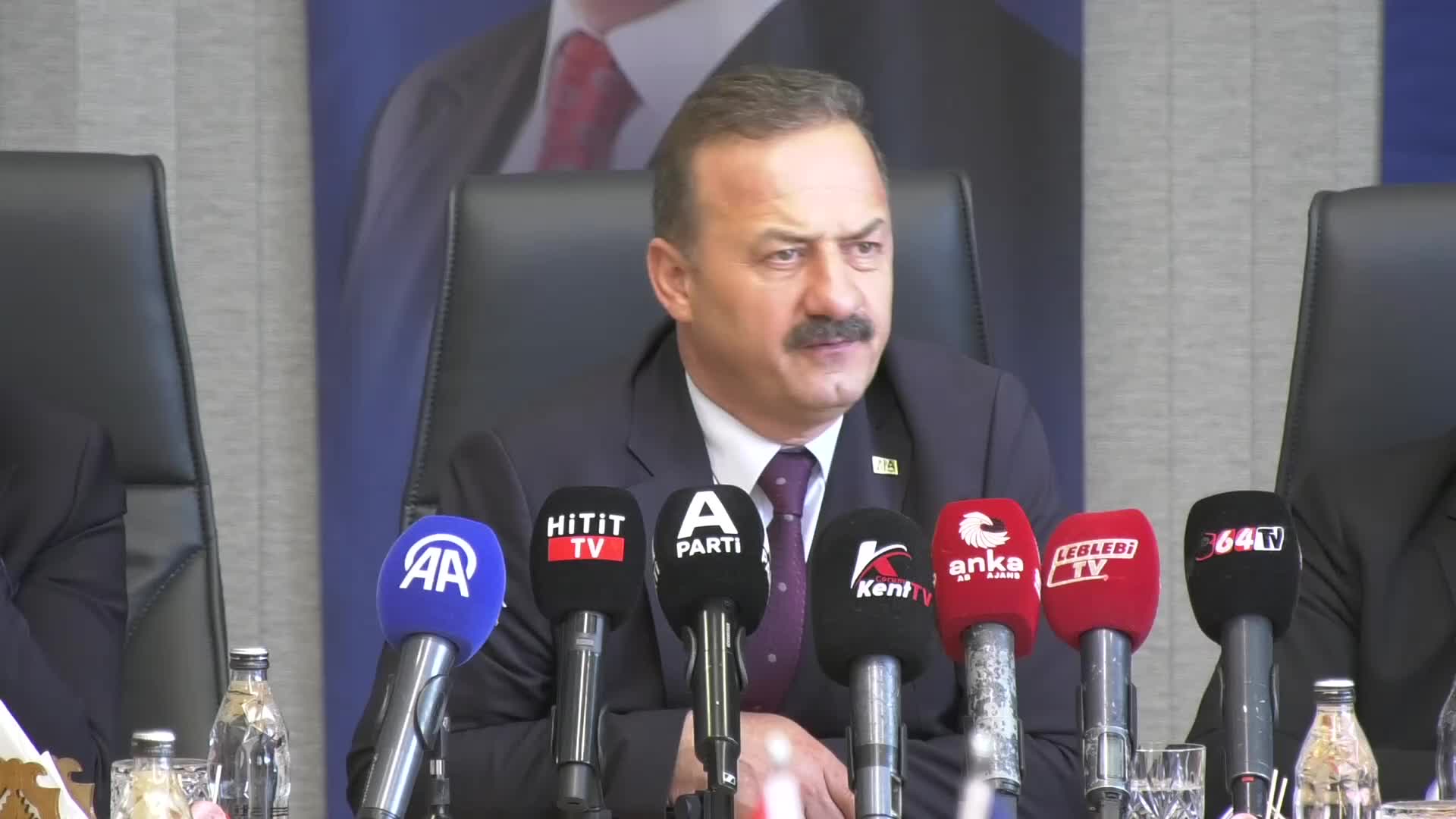 Ağıralioğlu Çorum’da konuştu: “Mahkeme kararları kesinleşene kadar insanlara suçlu muamelesi yapamazsınız”