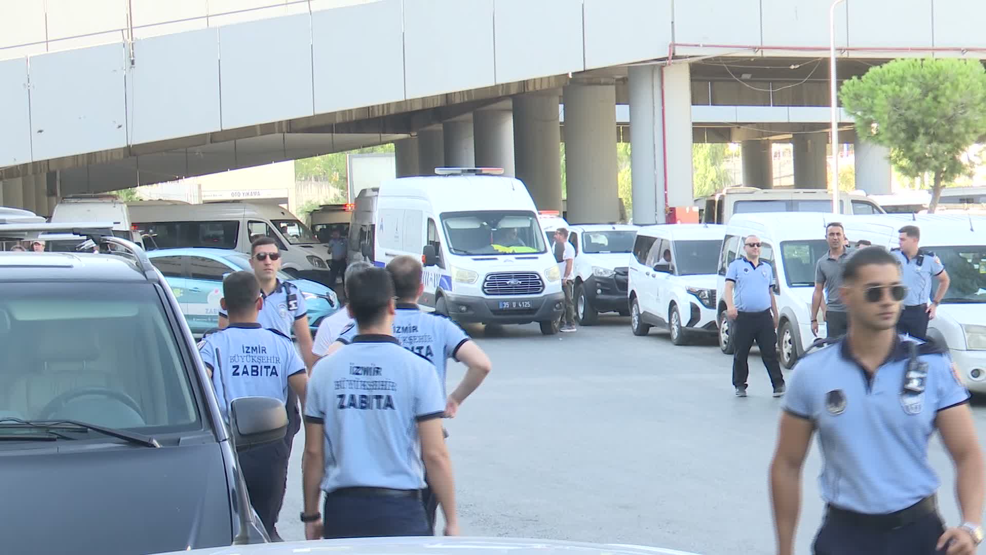 İzmir Otogarı’nda kamu alacakları tahsil ediliyor